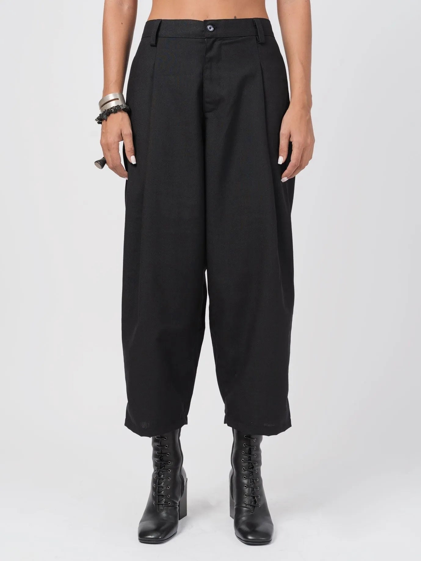 PANTS - by DEVA KANYA