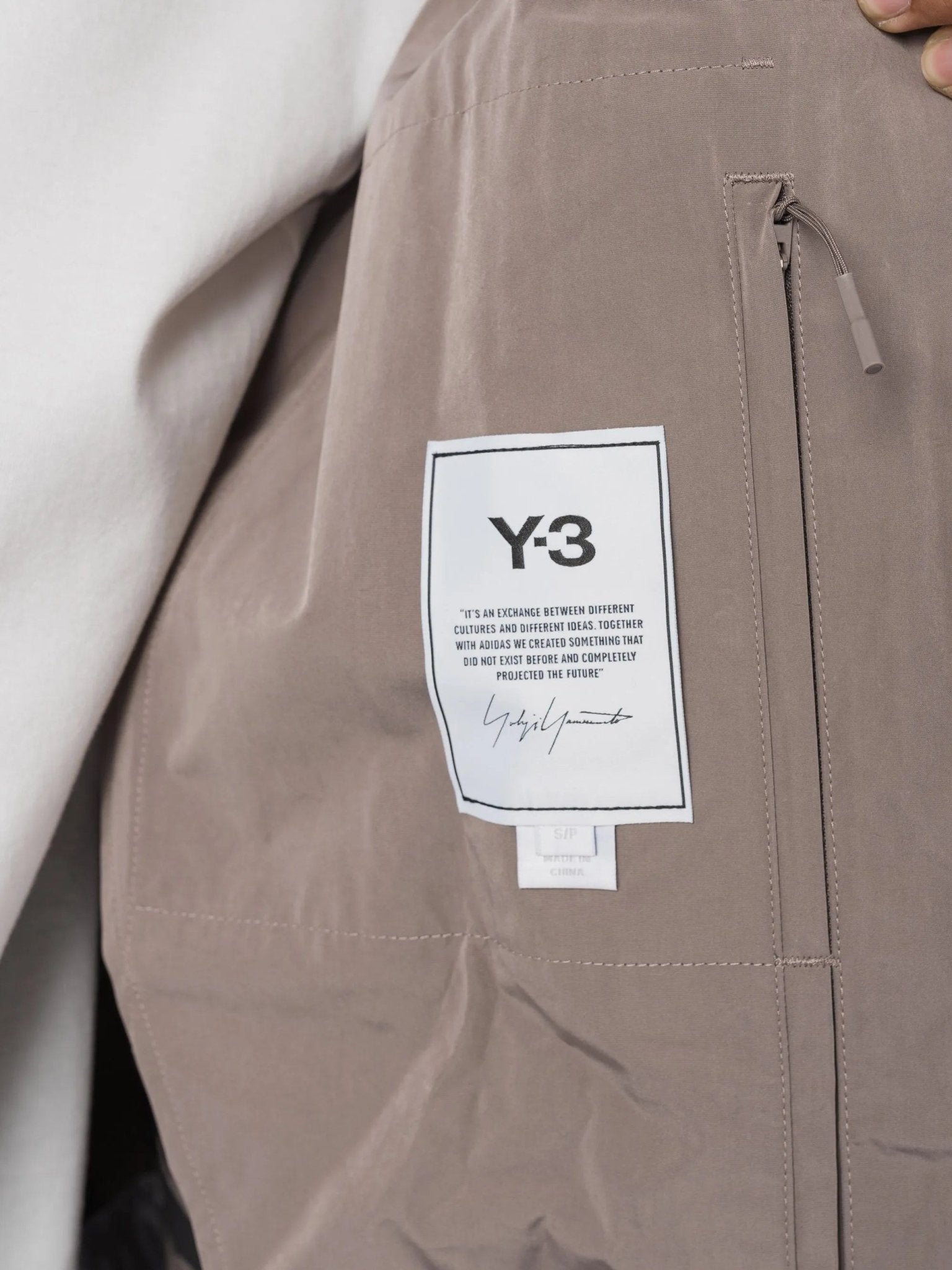 PARKA - by Y - 3