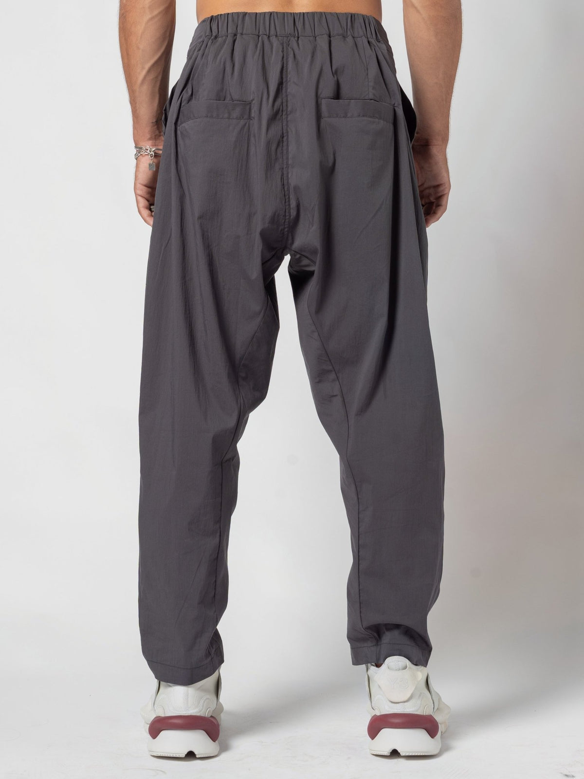 Pleated Drop-Crotch Pants - by AITO