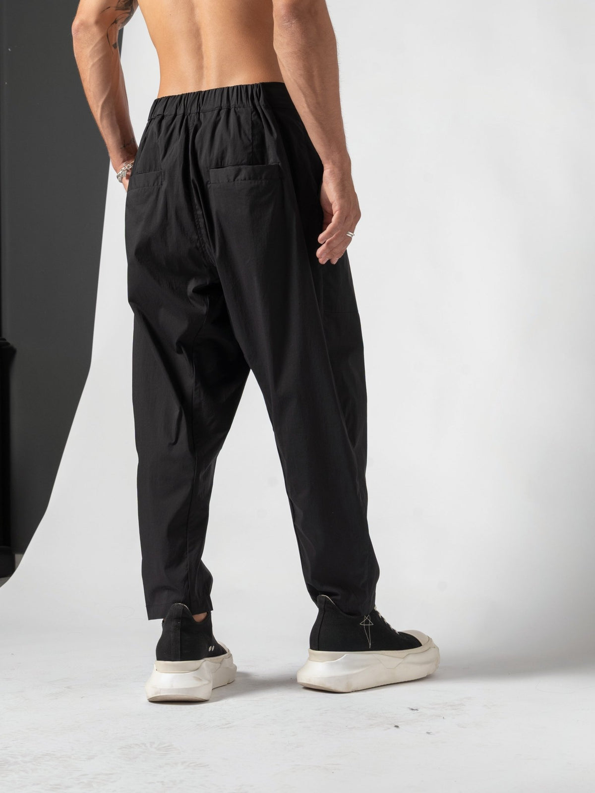 Pleated Drop-Crotch Pants - by AITO