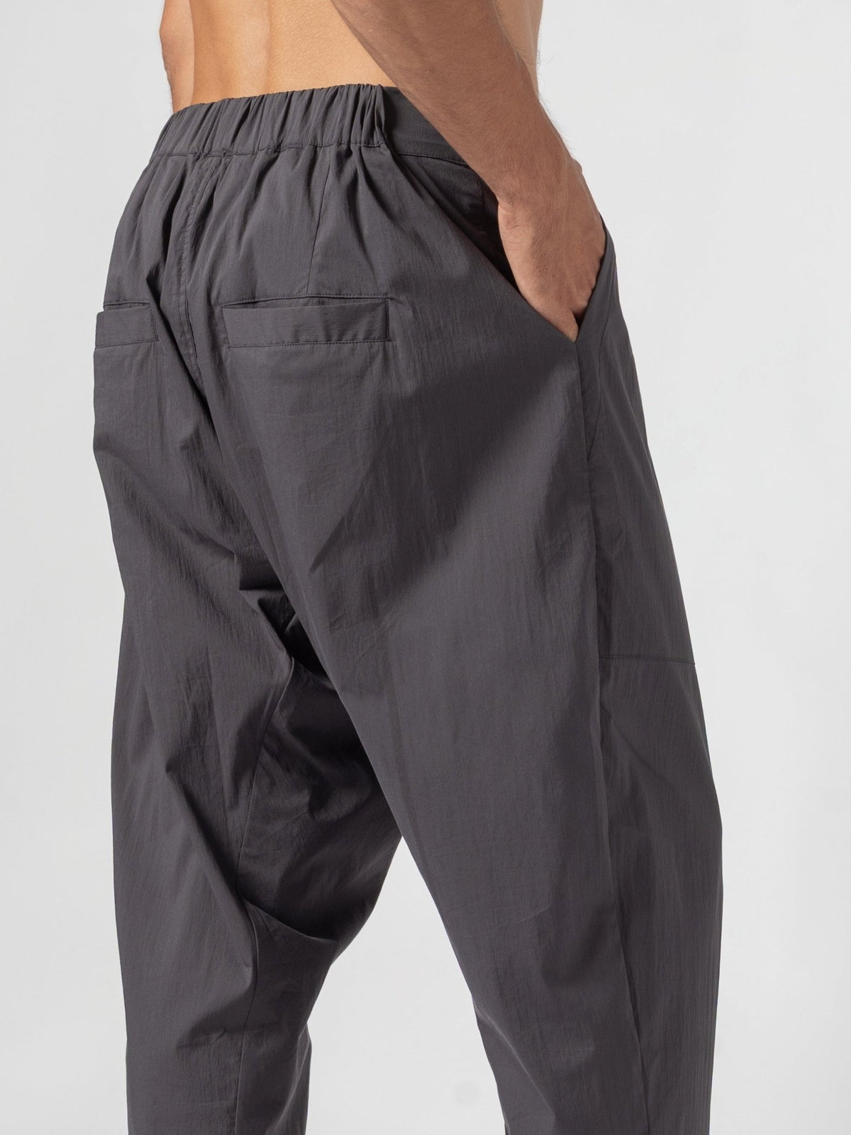 Pleated Drop-Crotch Pants - by AITO
