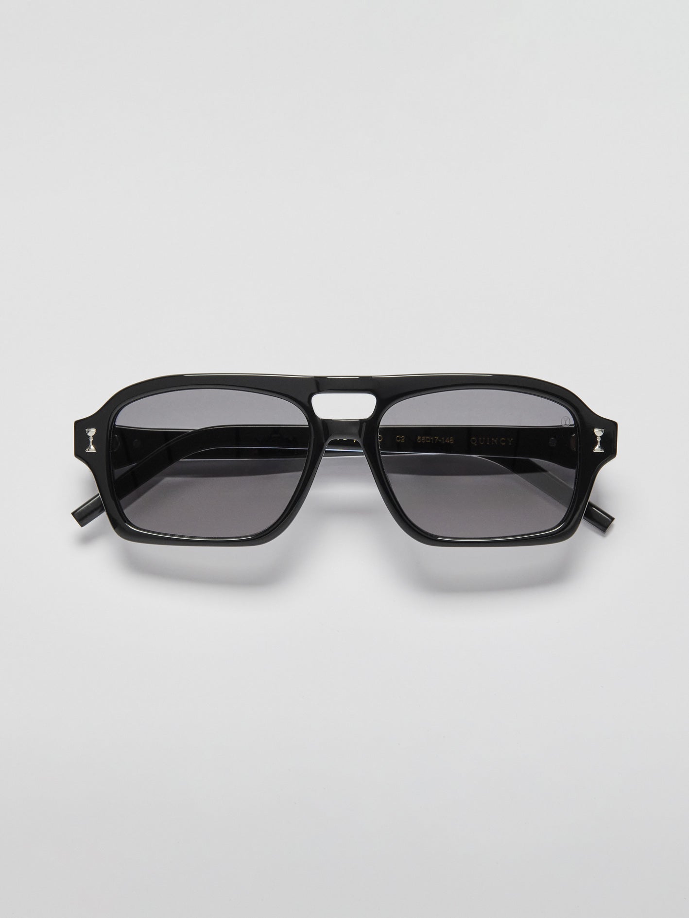 QUINCY – Piano - by ARTUS