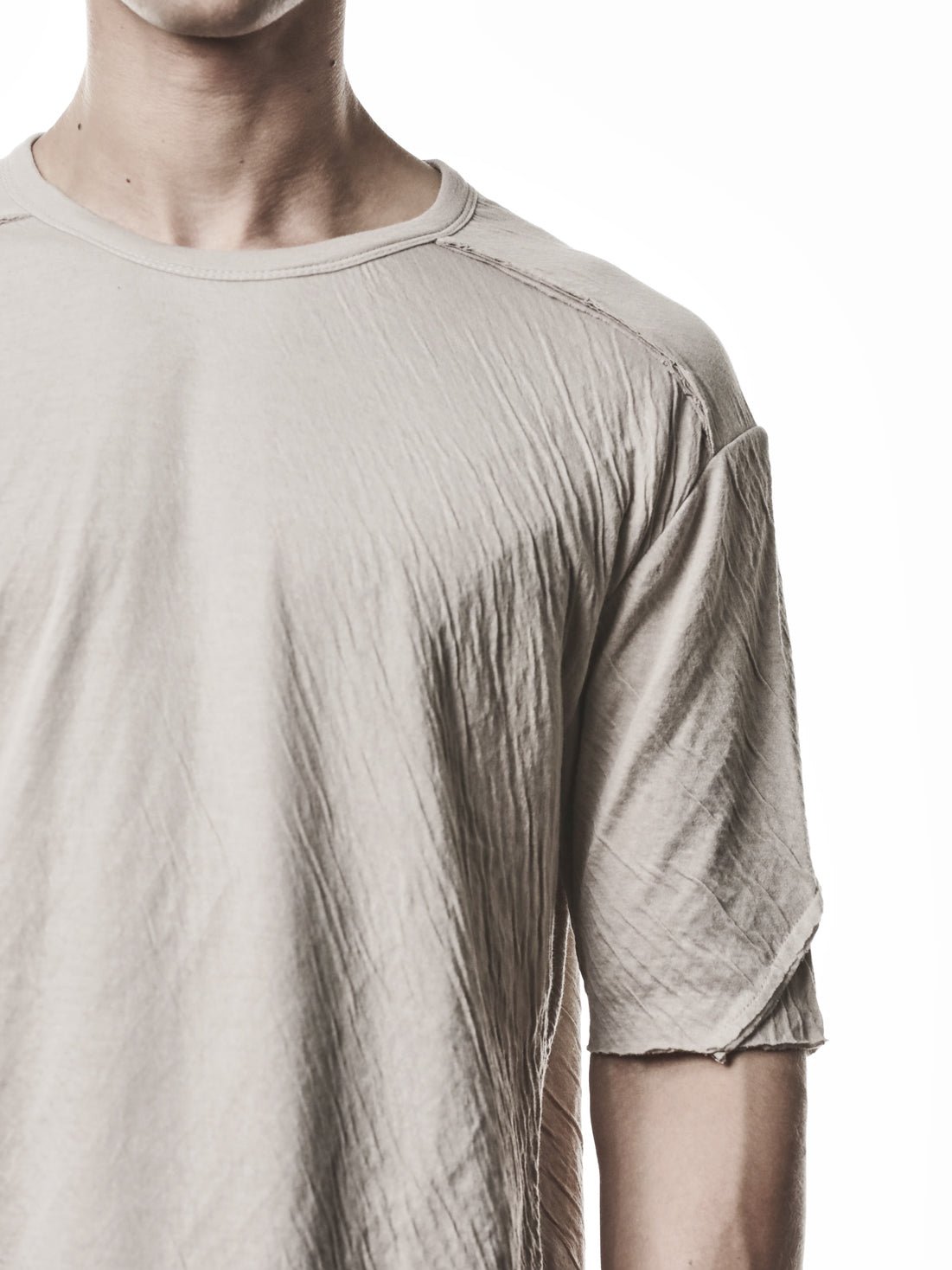 Raw Seam T-Shirt - by THOM KROM