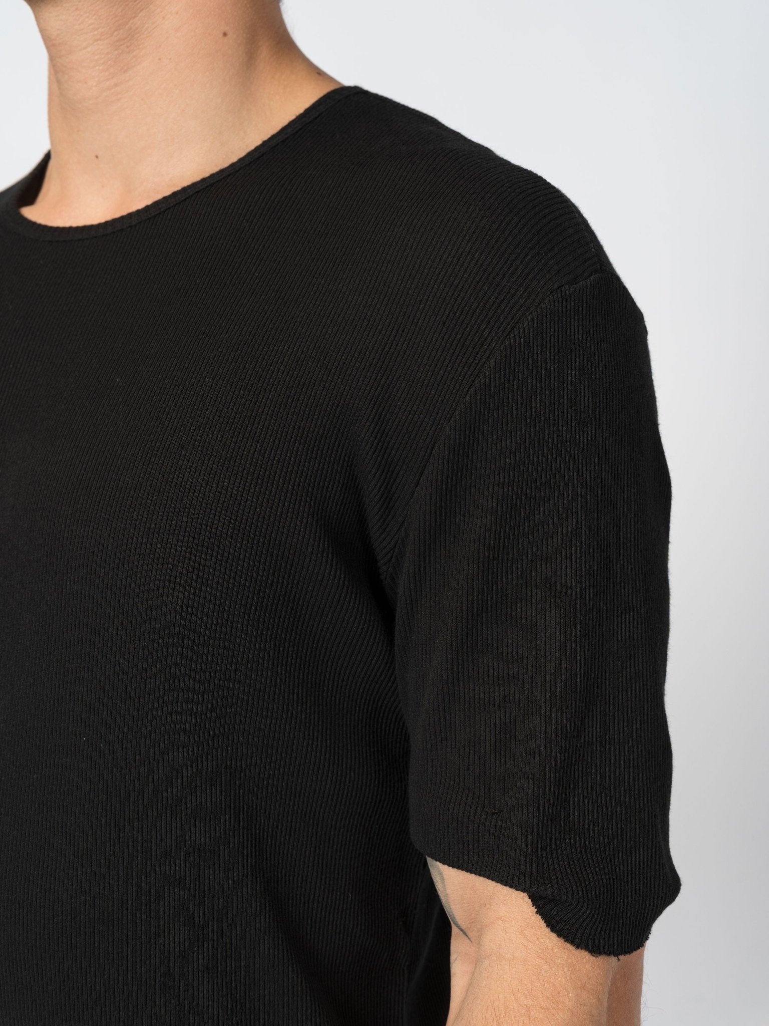 Ribbed Cotton Elongated Tee - by MD75