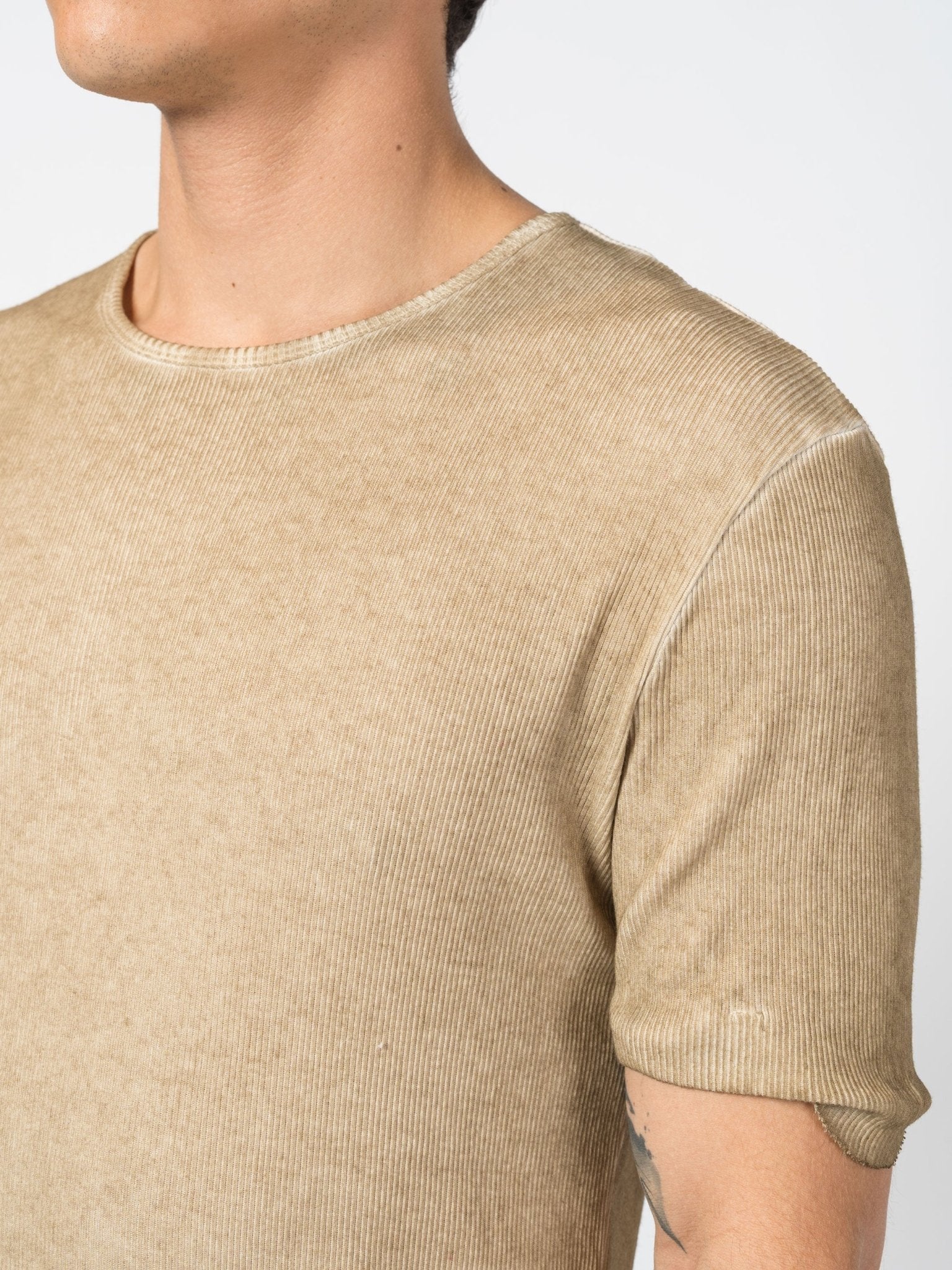 Ribbed Cotton Elongated Tee - by MD75