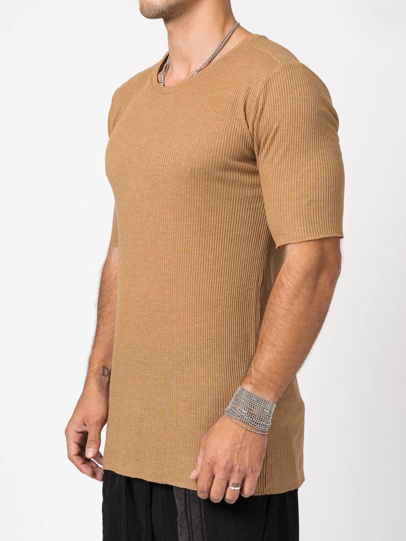 Ribbed T-shirt - by AITO
