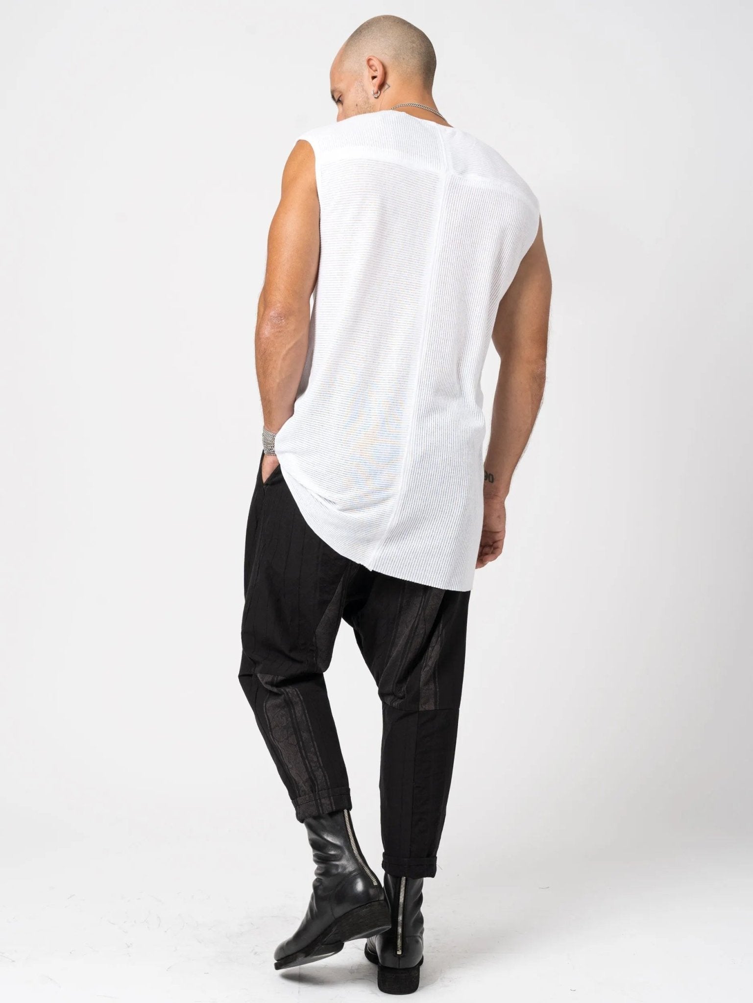 Ribbed Tank Top - by AITO
