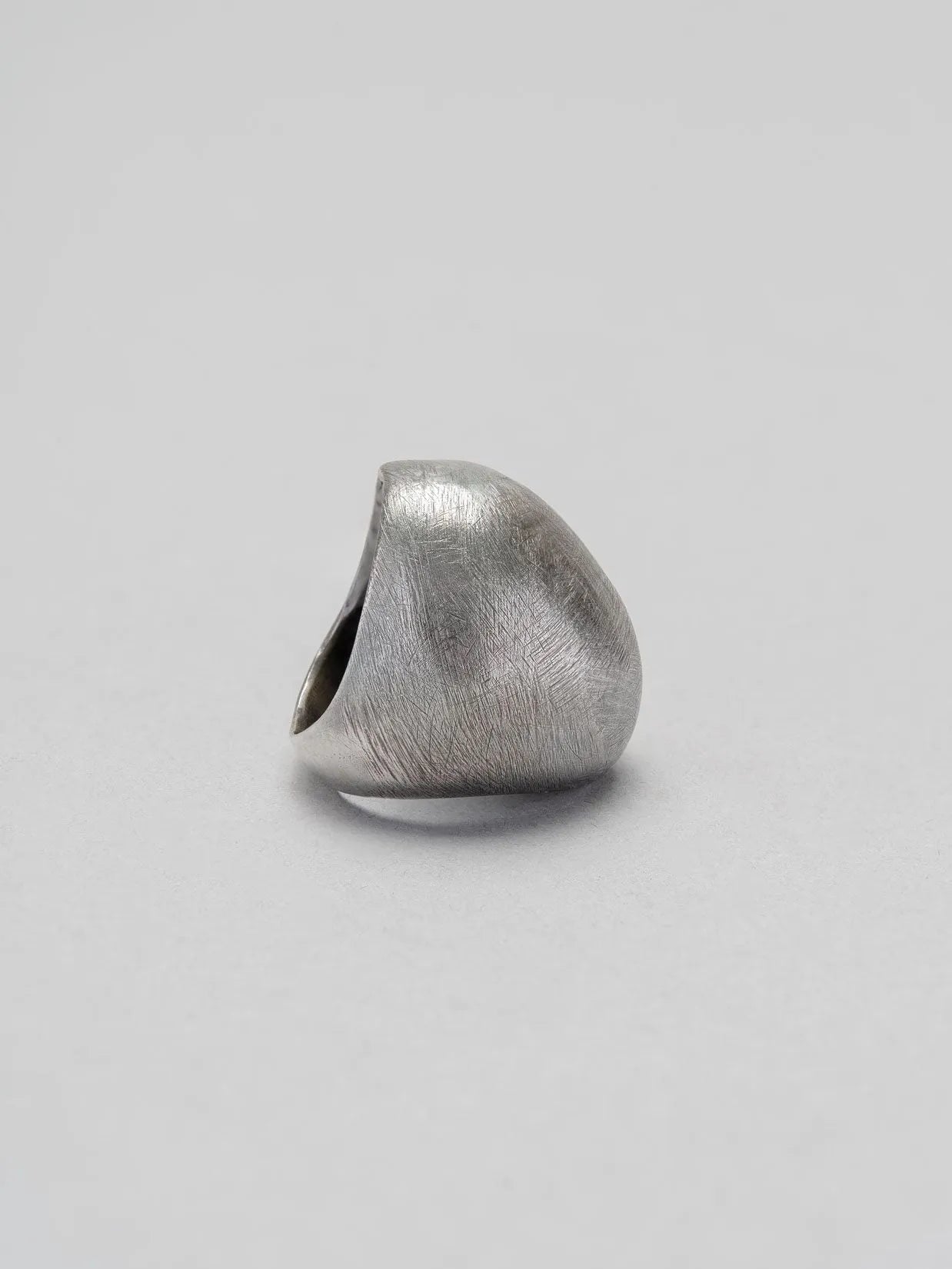 RING - by GUNDA