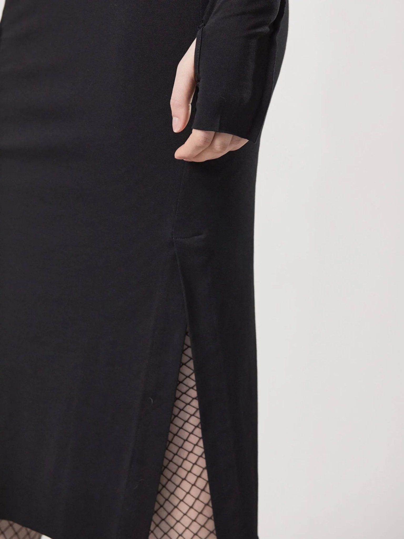 Round neck dress - by THOM KROM
