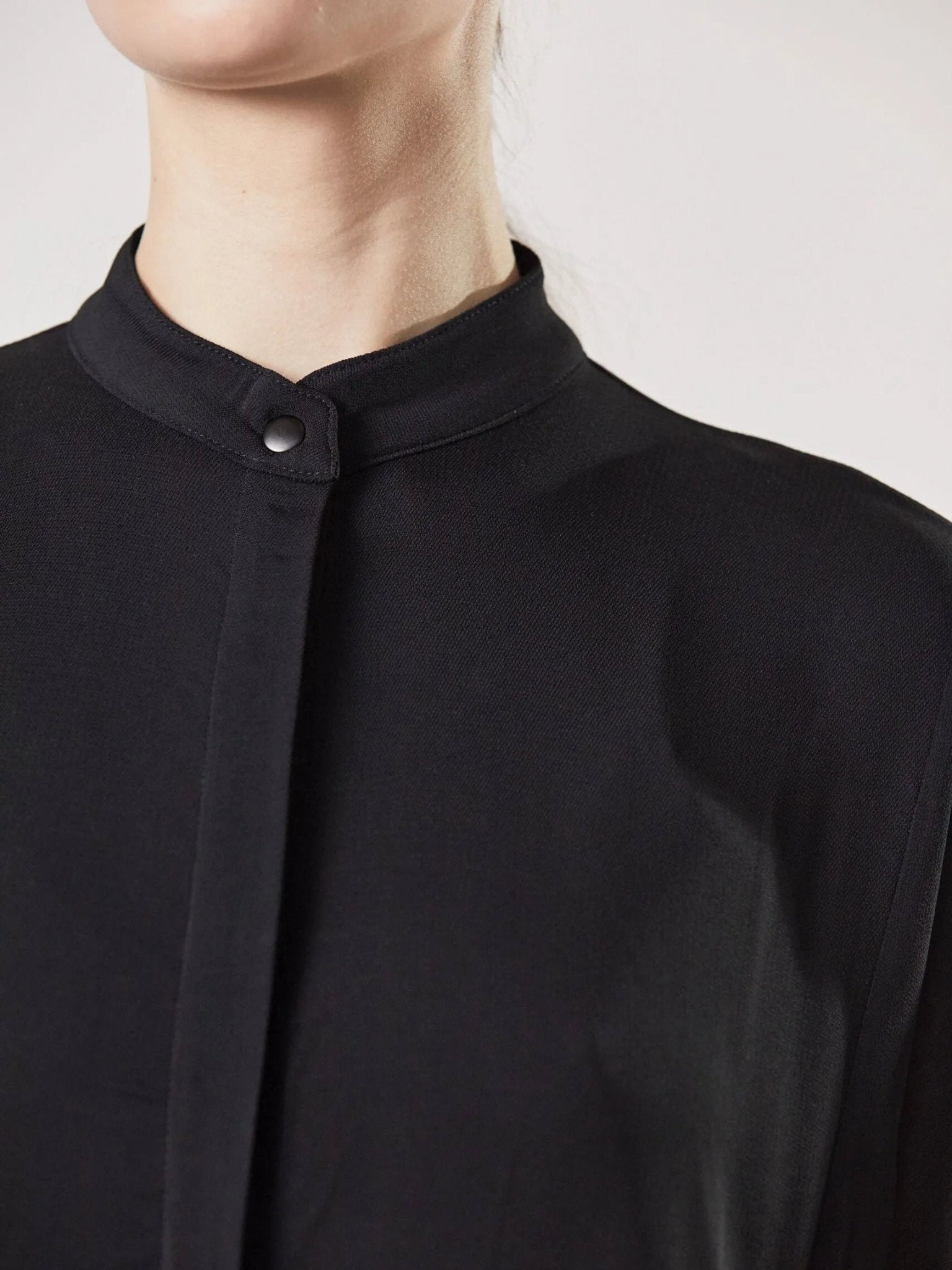 Round neck long dress - by THOM KROM