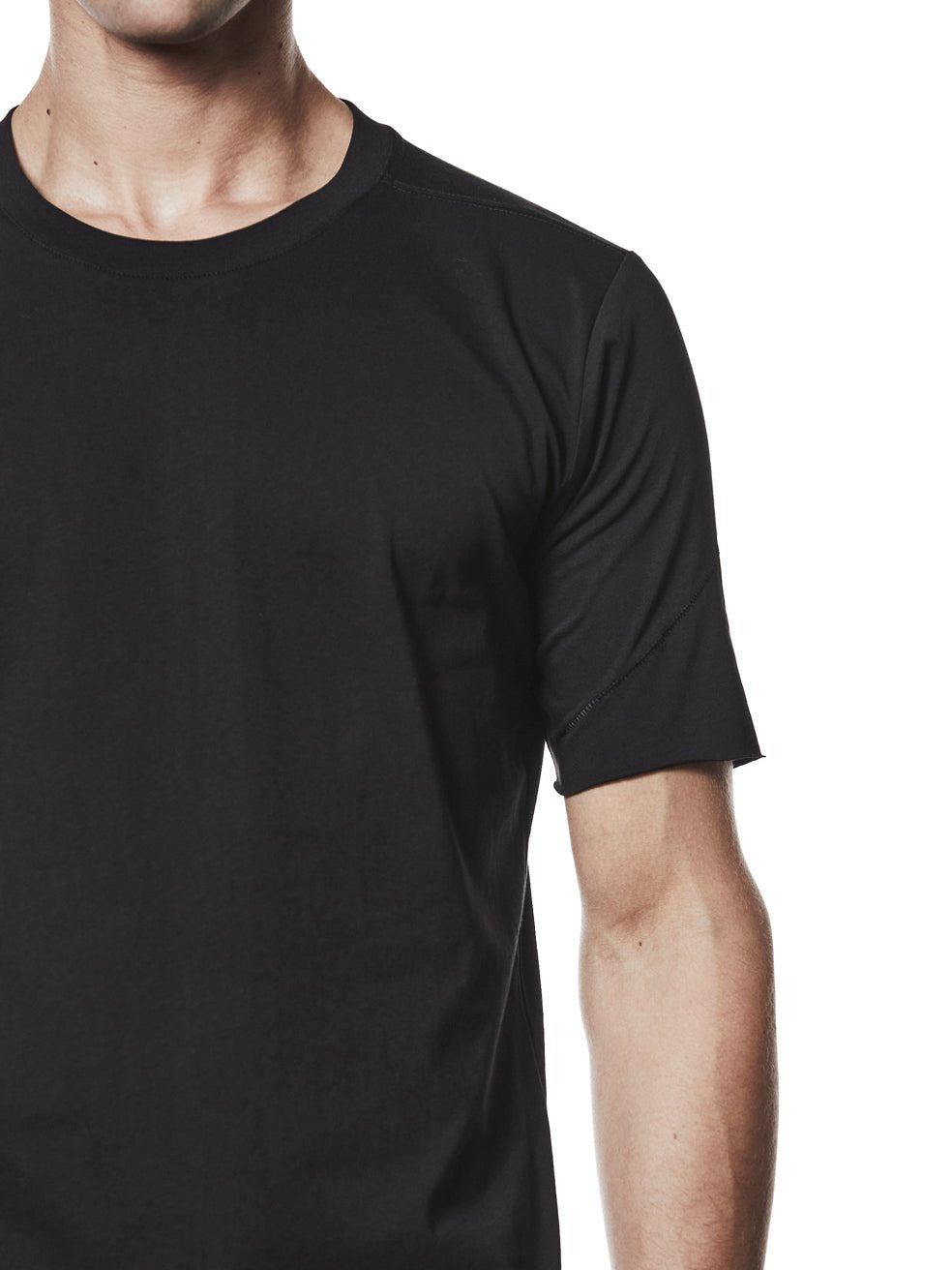 Round Neck T-shirt - by THOM KROM