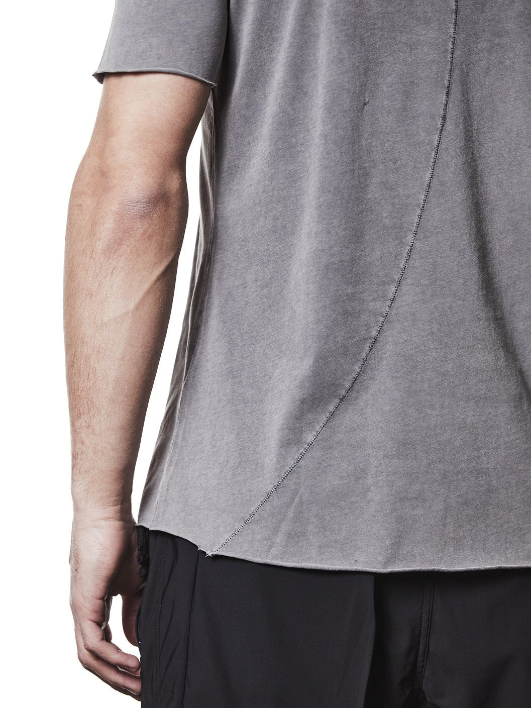 Round Neck T-shirt - by THOM KROM