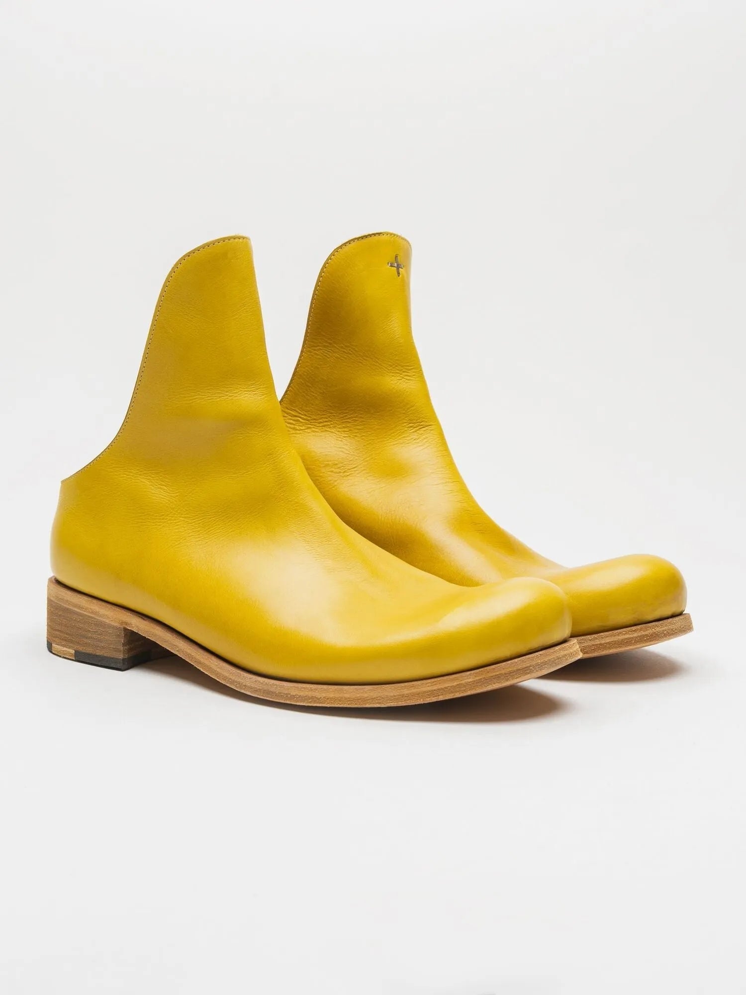 SABOT - by MA+