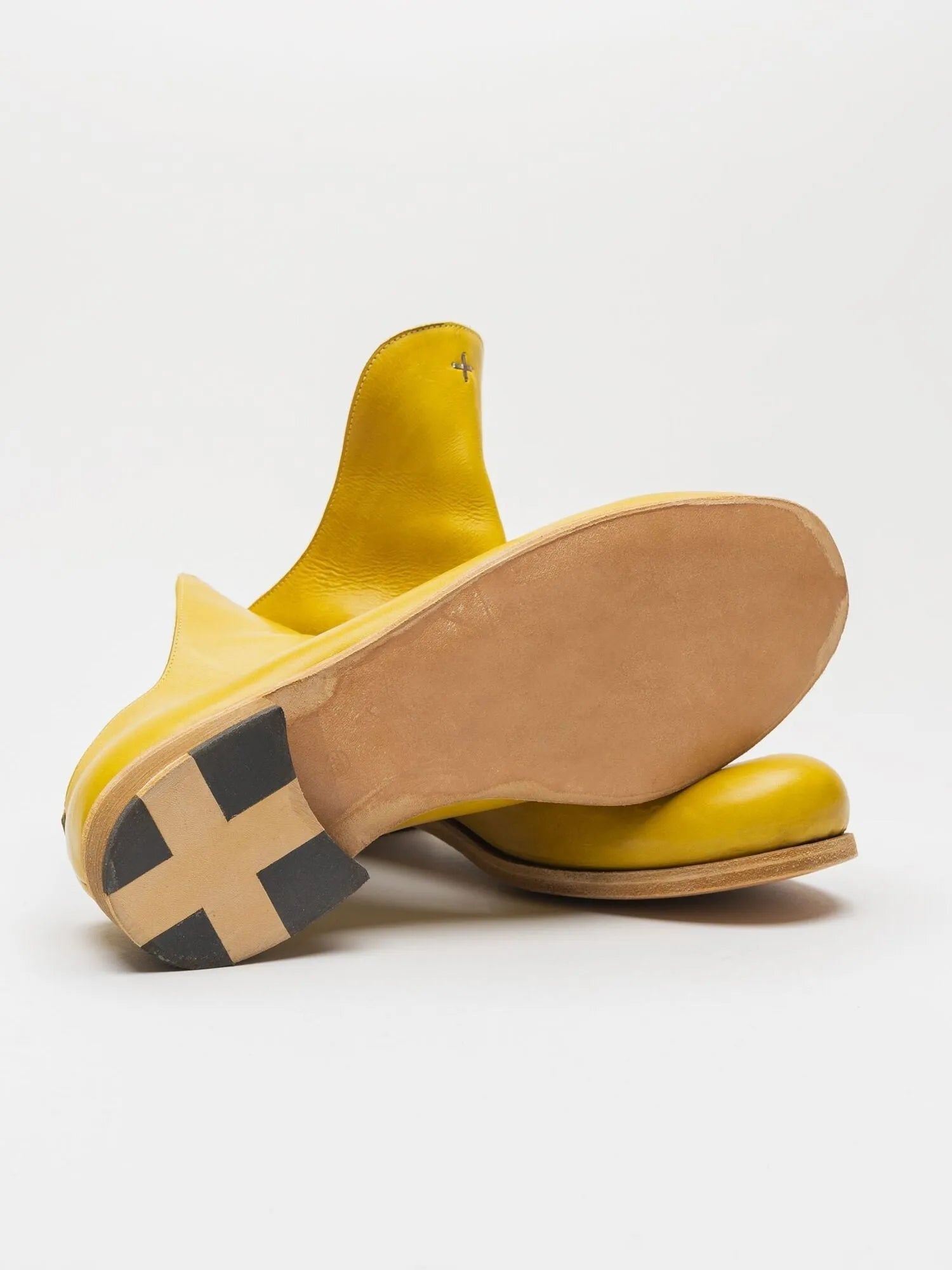 SABOT - by MA+