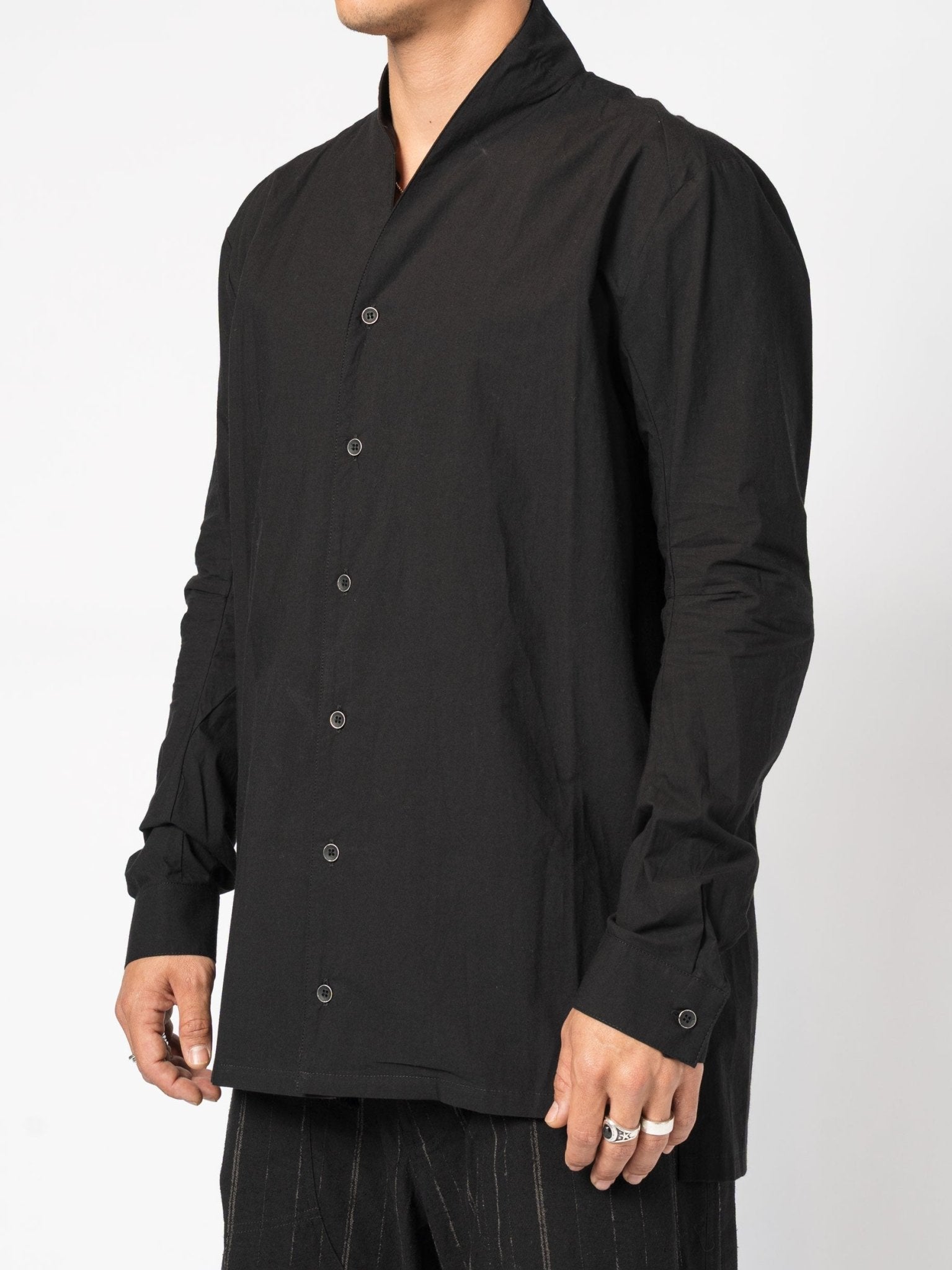 Shirt with Stand Collar - by D.HYGEN
