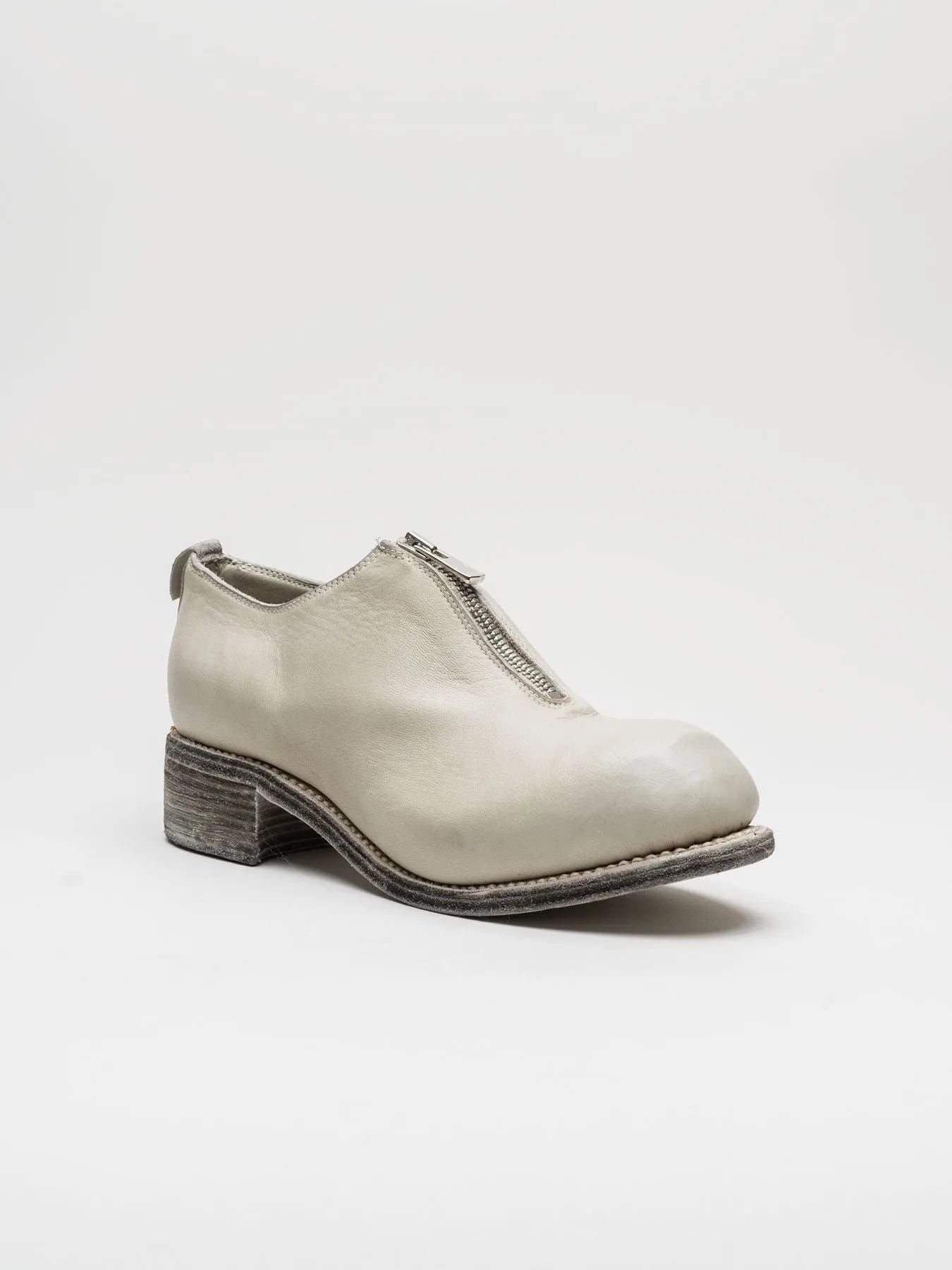 SHOES - by GUIDI