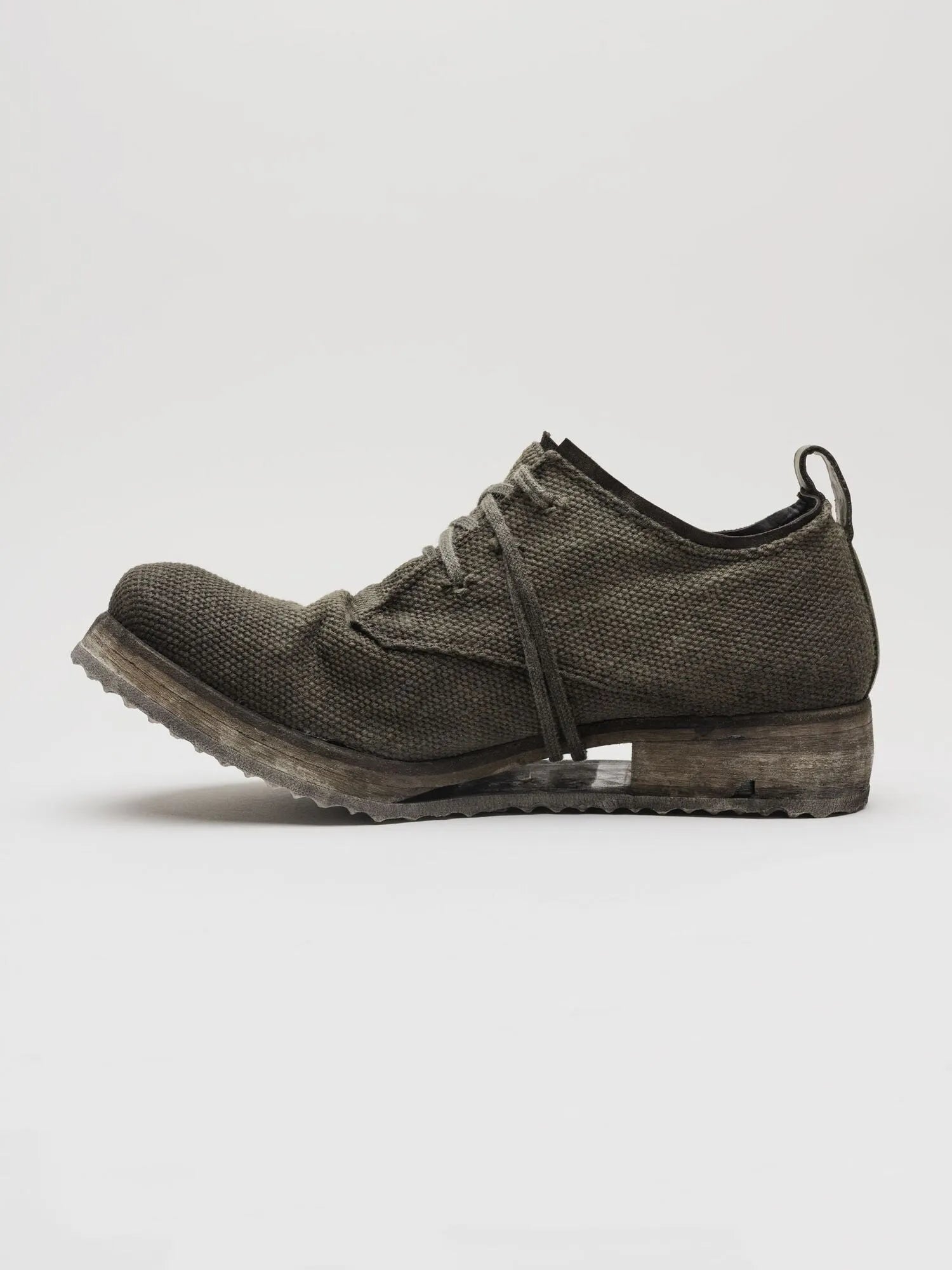 SHOES - by BORIS BIDJAN SABERI