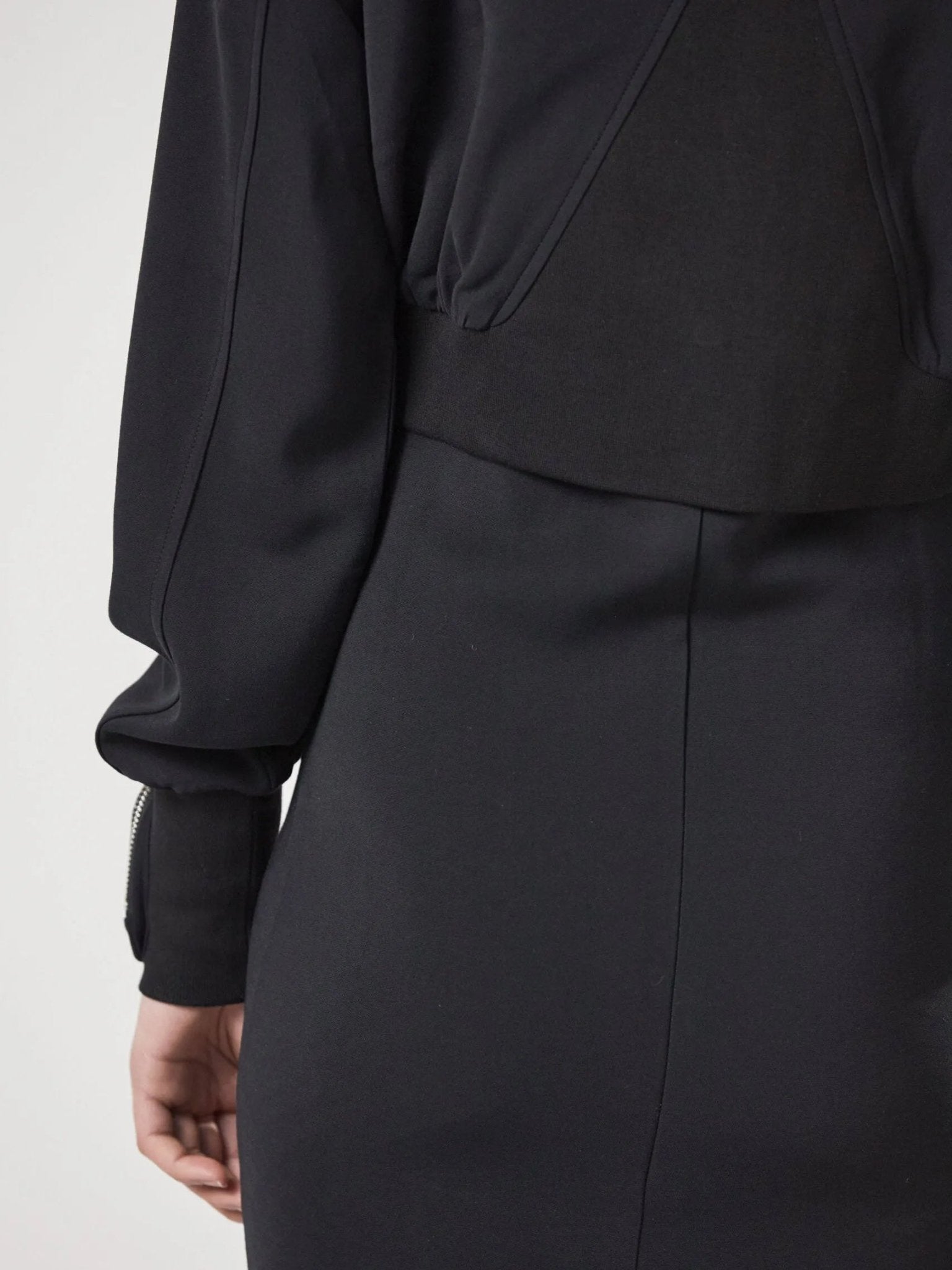 Short bomber jacket - by THOM KROM