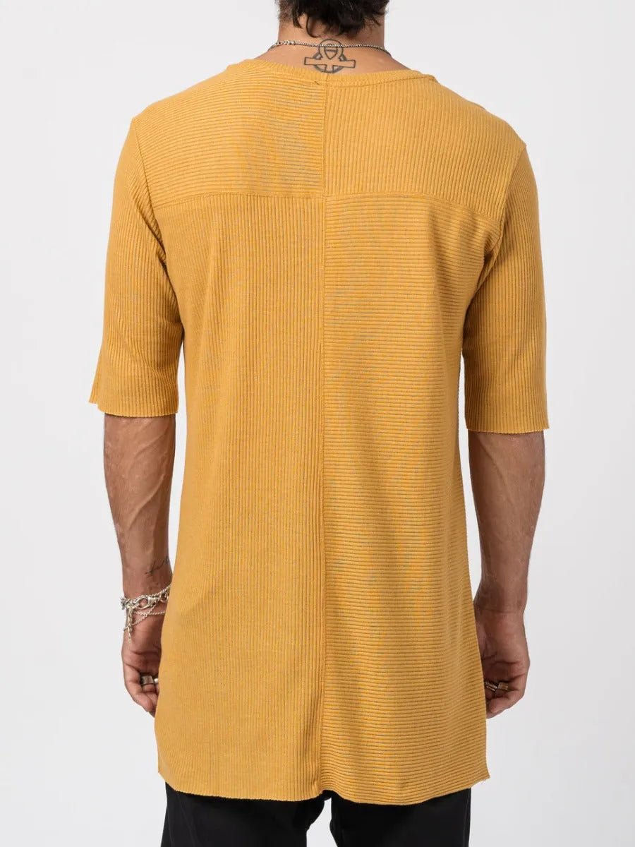 SHORT SLEEVES - by AITO