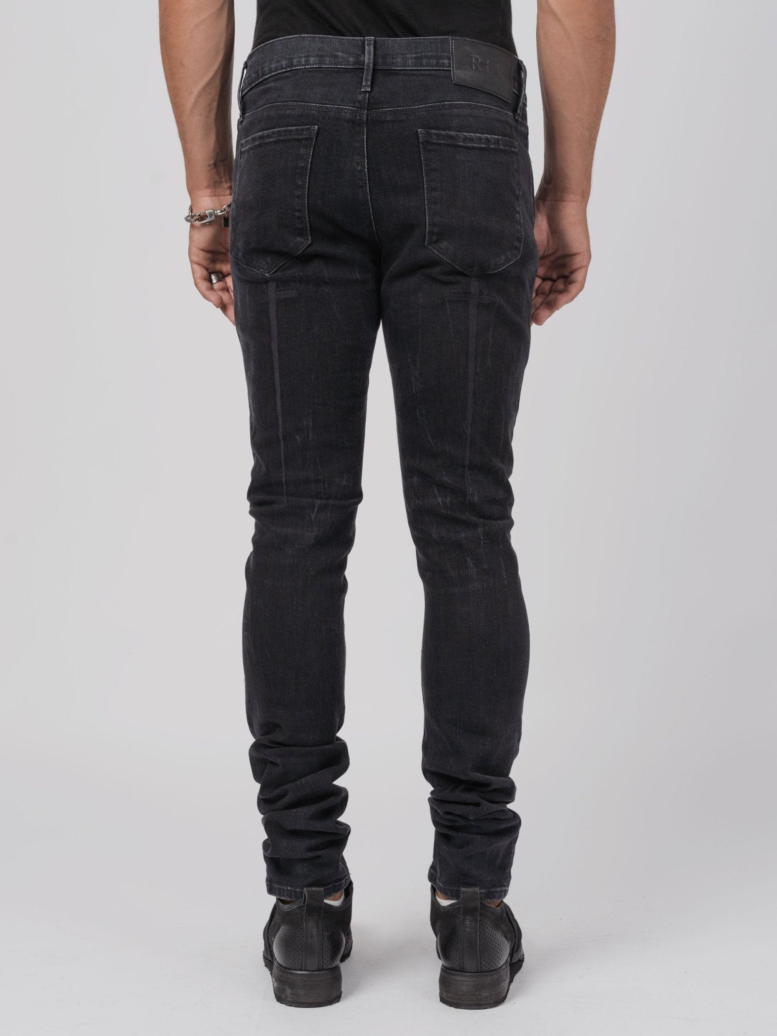 Skinny Stretch Jeans – Charcoal Sinners - by RTA