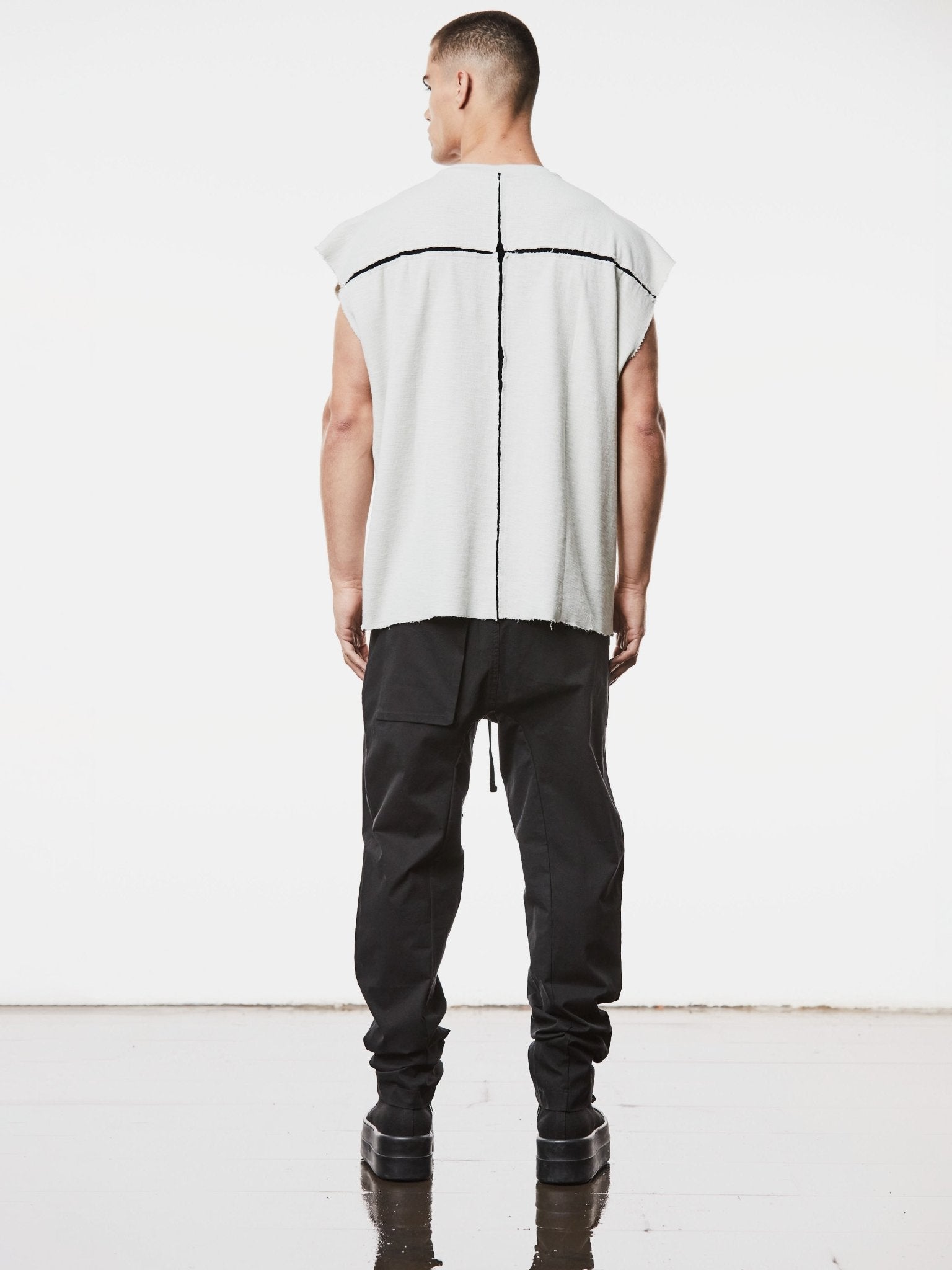 Sleeveless Shirt with Broad Shoulders - by THOM KROM