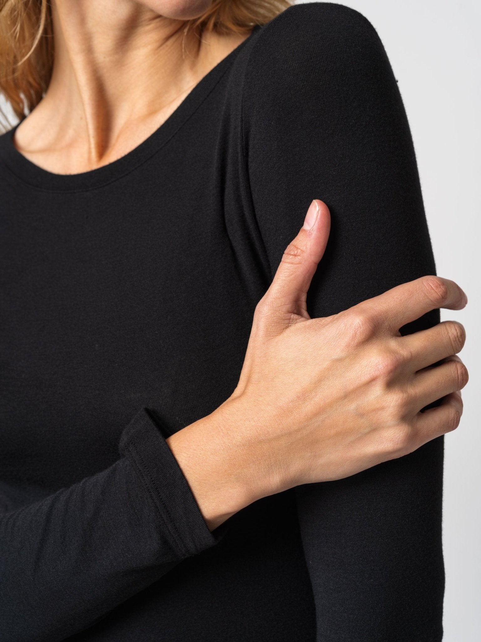 Slim Fit T-Shirt in Stretch Modal Jersey - by TRANSIT