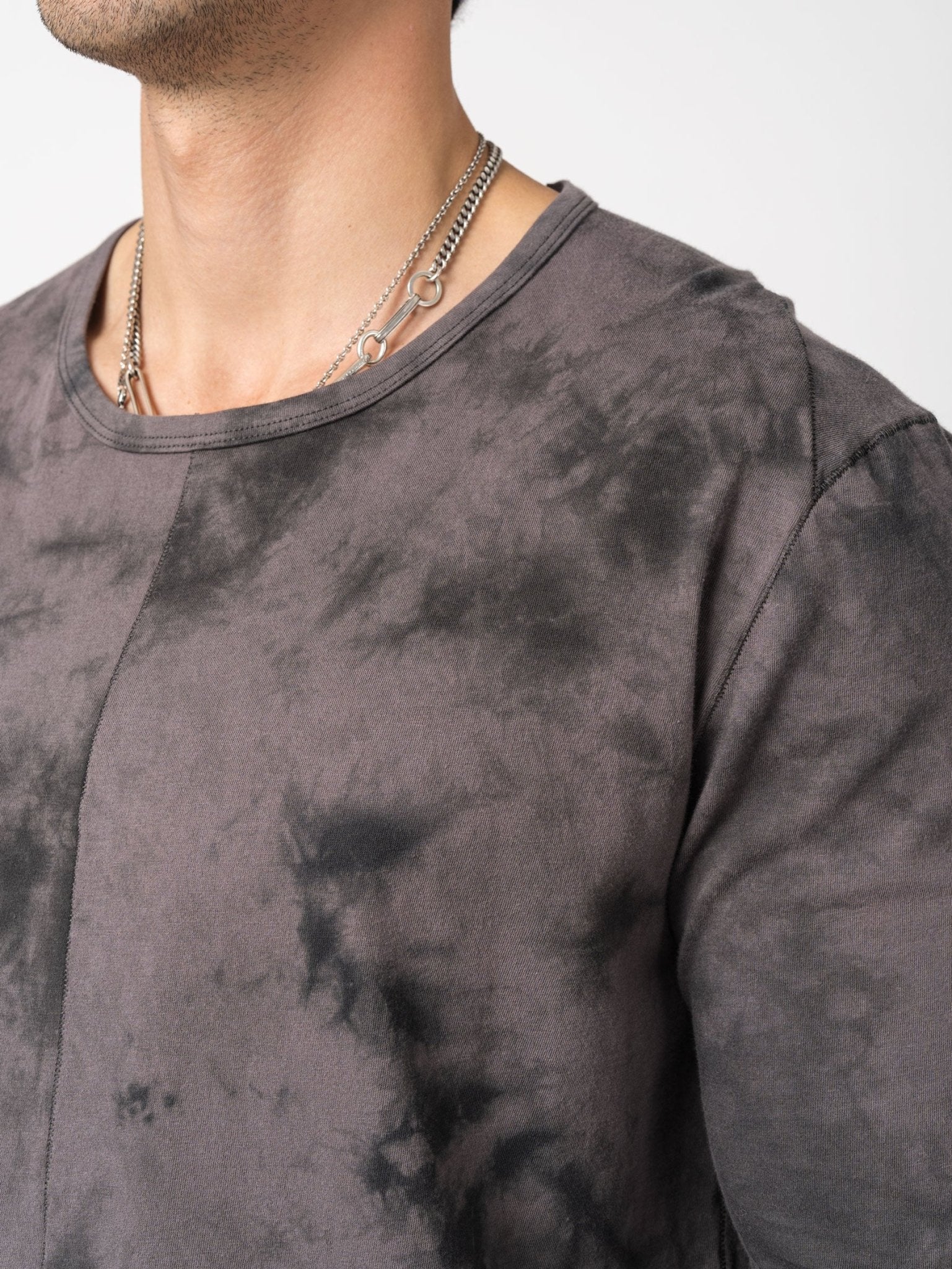 Soft Cotton Jersey Long Sleeve T-Shirt - by D.HYGEN