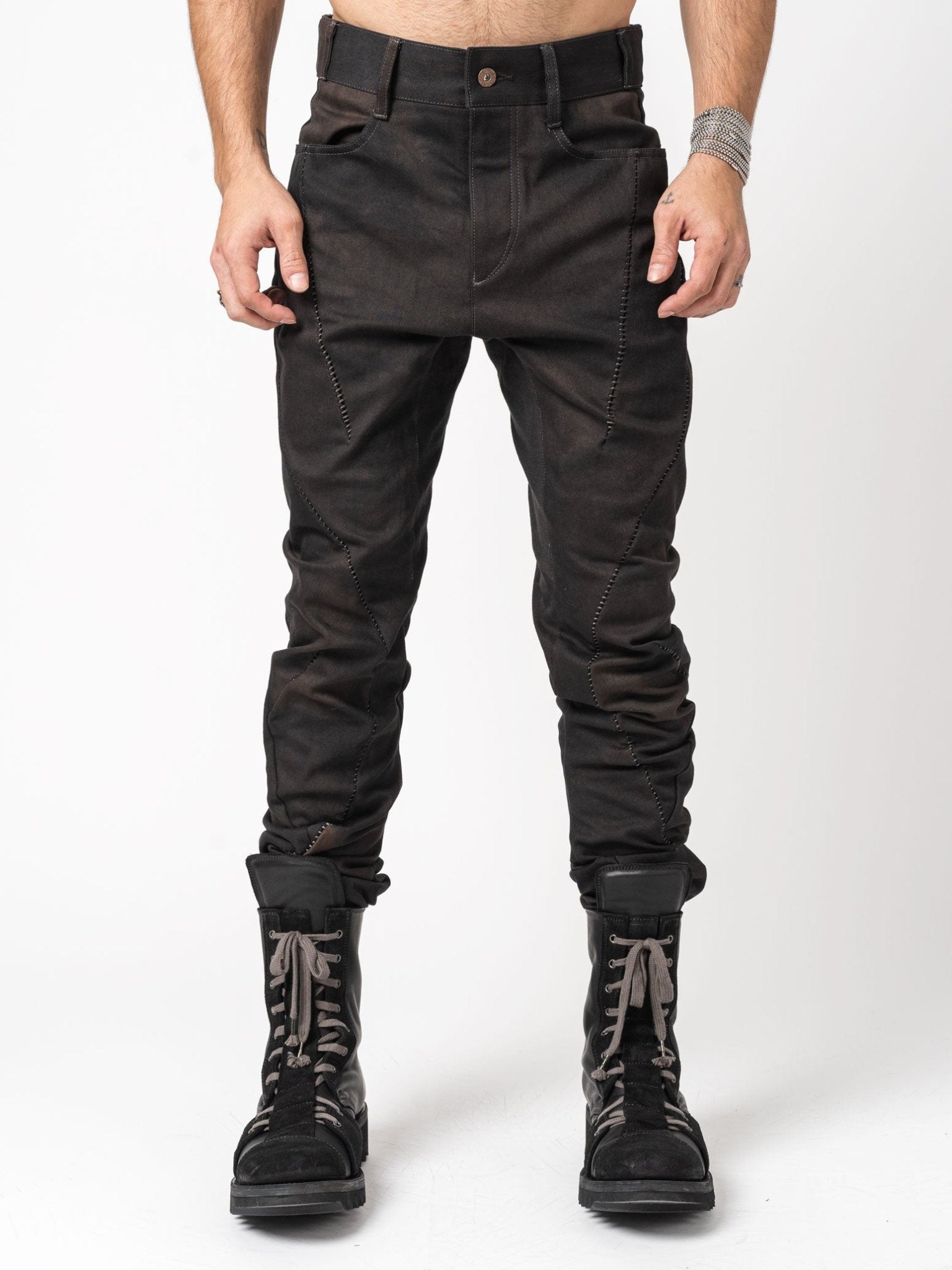 Stretch Twist Denim - by D.HYGEN
