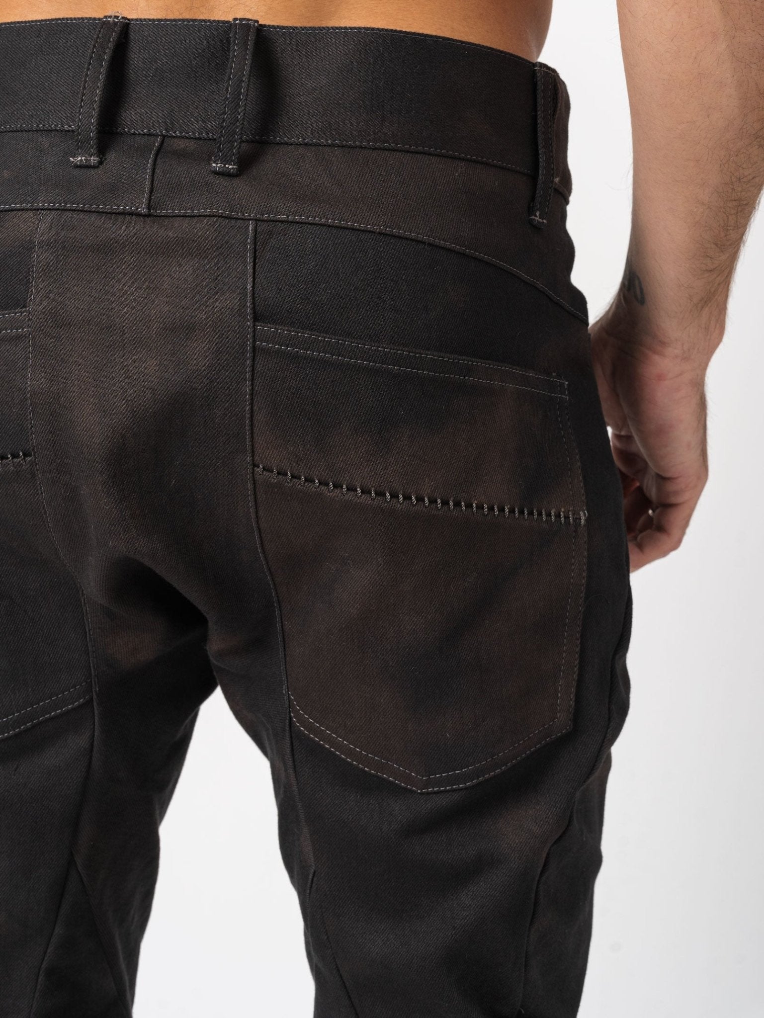Stretch Twist Denim - by D.HYGEN