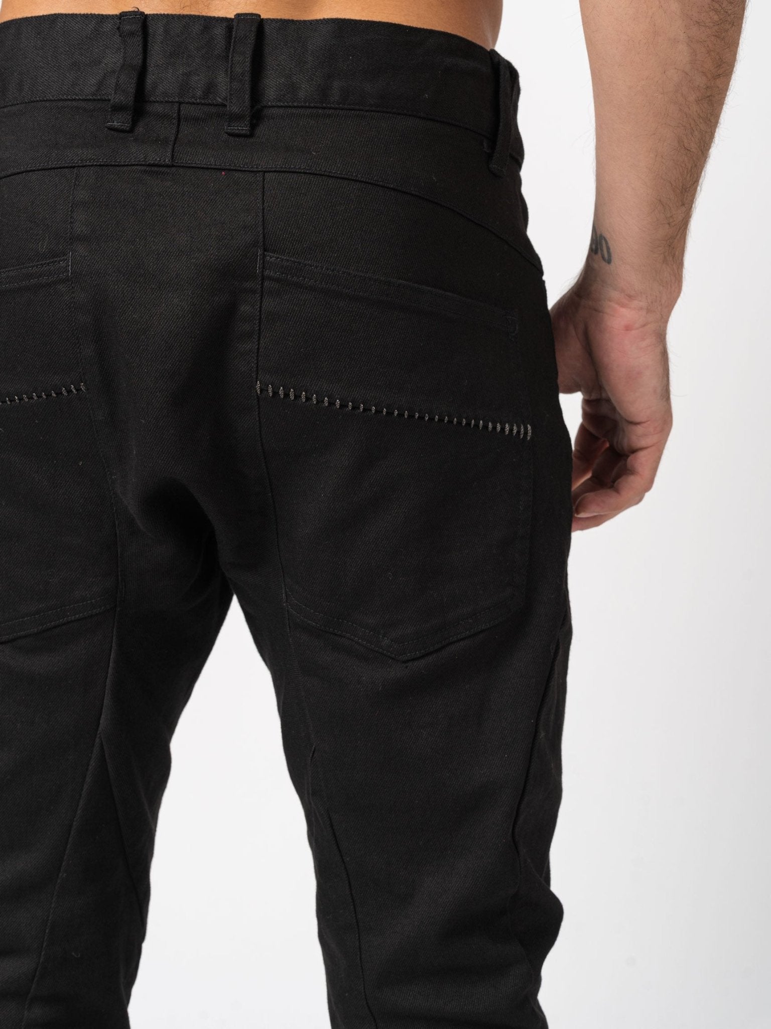 Stretch Twist Denim - by D.HYGEN