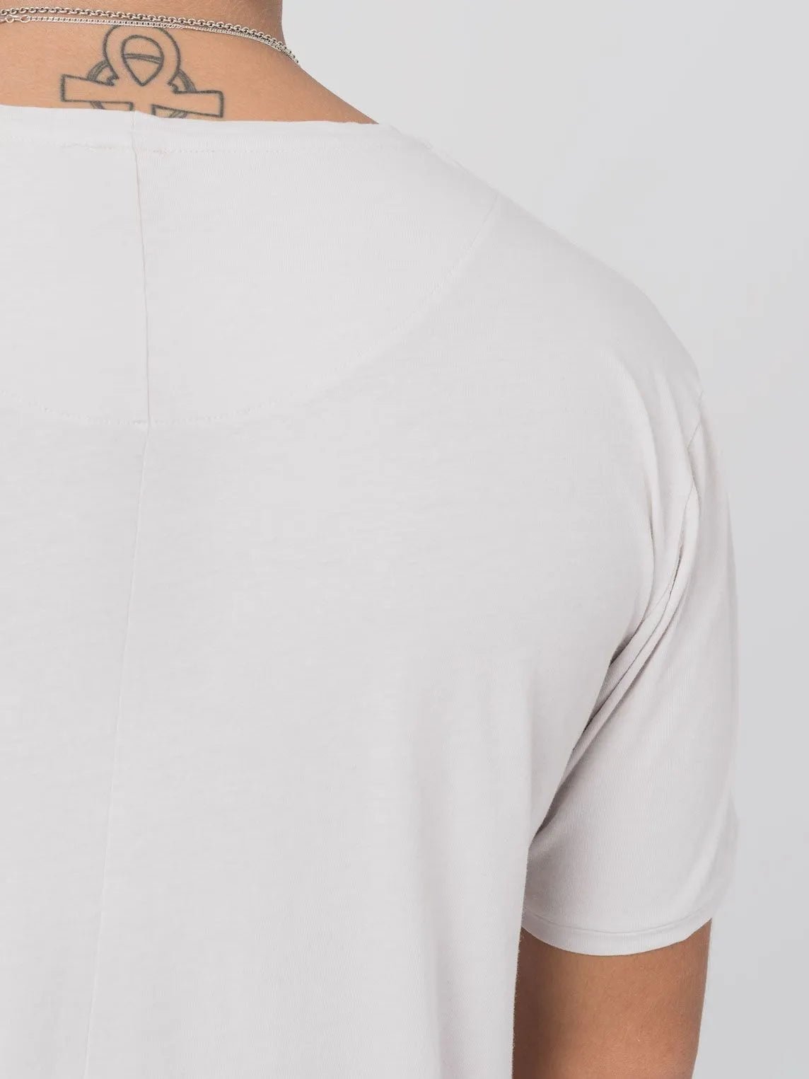 T - SHIRT - by AITO