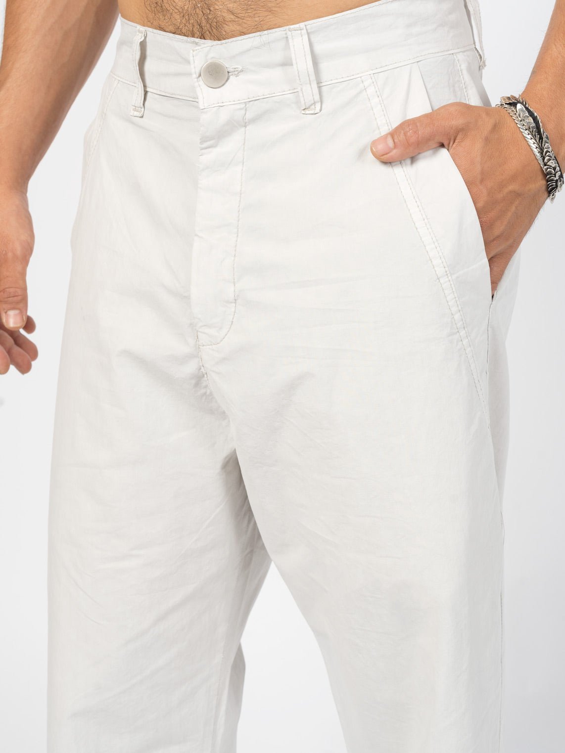 Tapered Pants - by AITO
