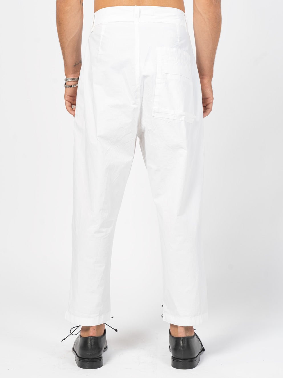 Tapered Pants - by AITO