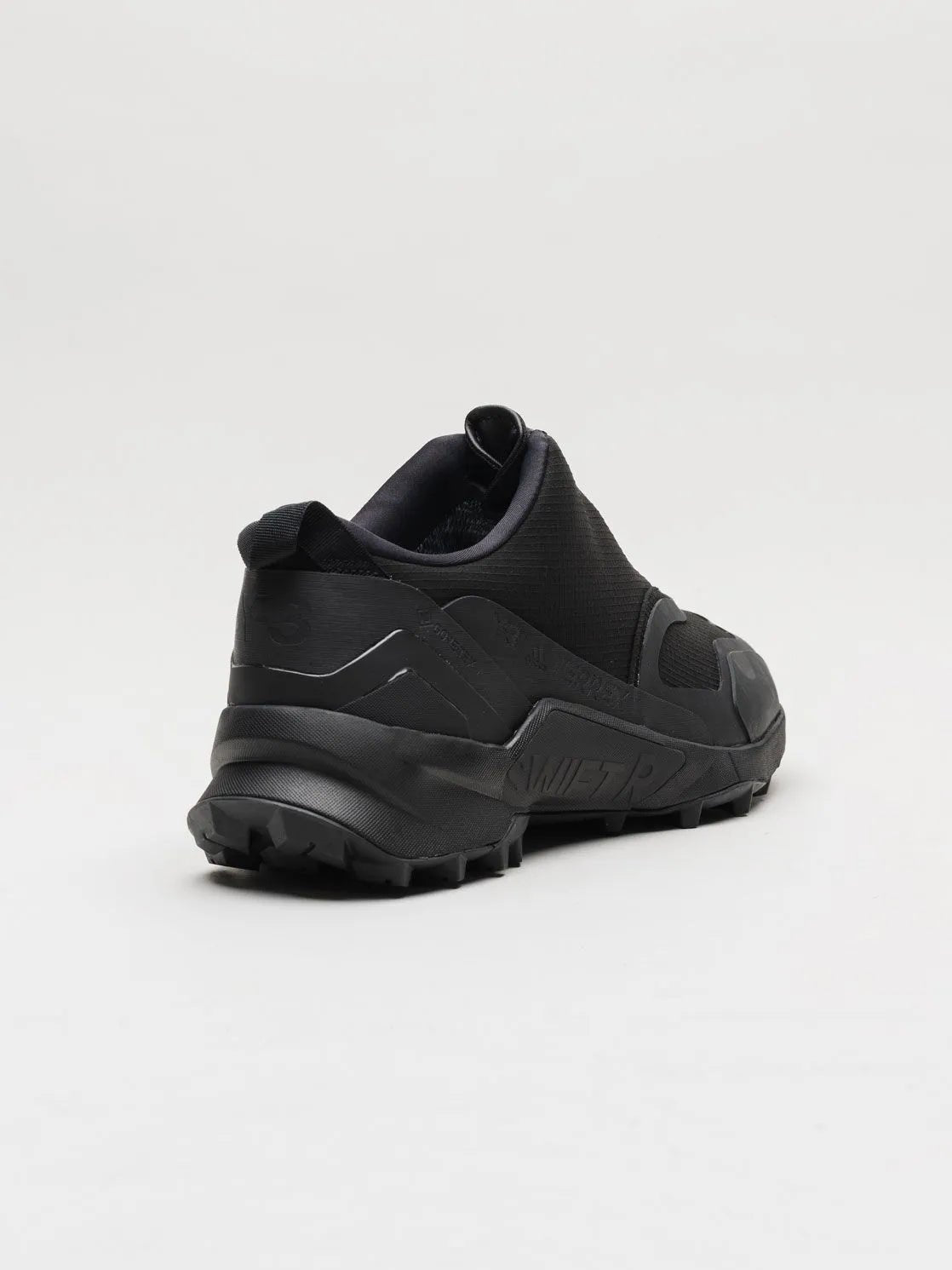 TERREX - by Y - 3