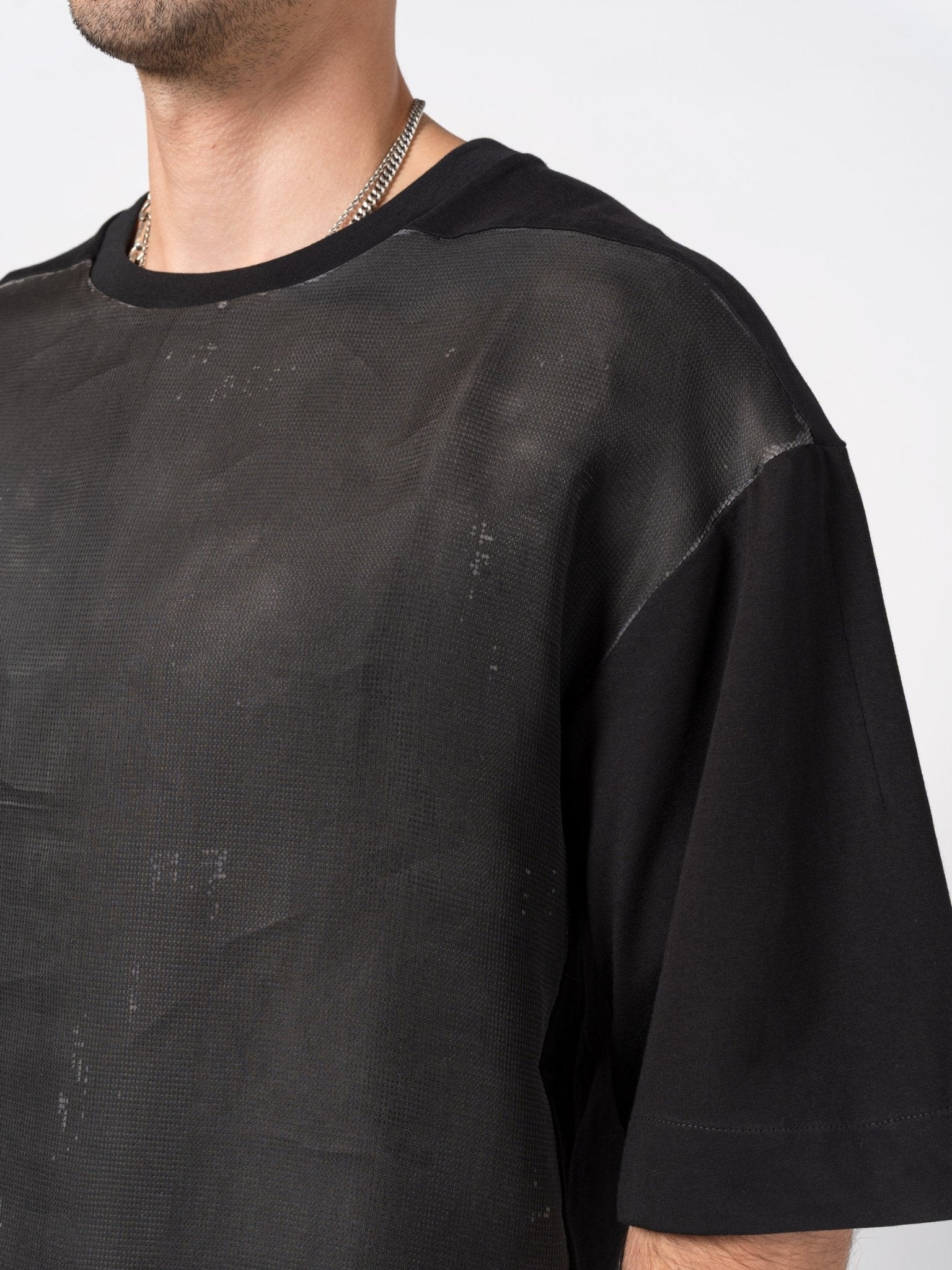 Textured Cotton - Silk T-Shirt - by GIOVANNI CAVAGNA
