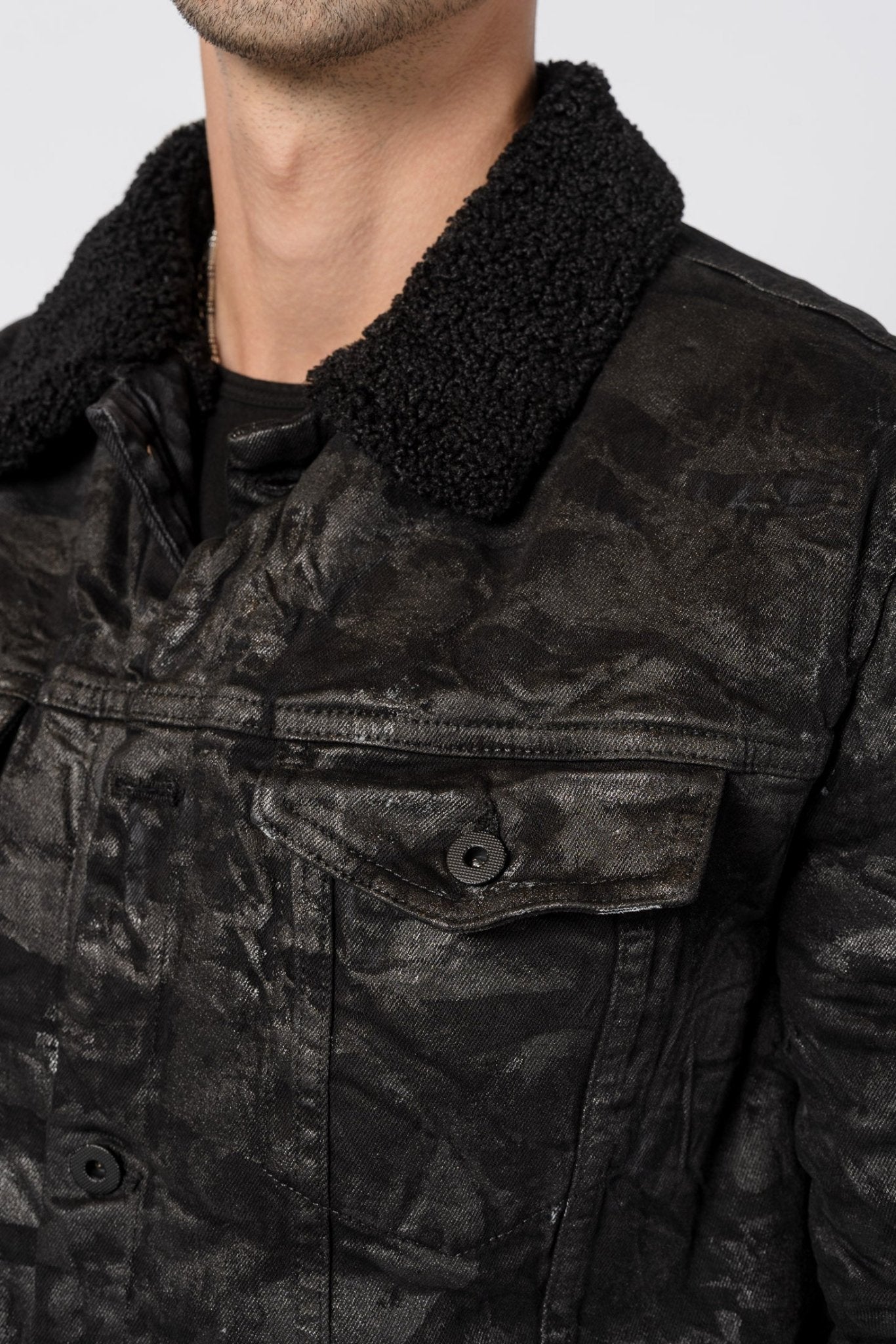 Textured Denim Jacket with Shearling Collar - by MD75