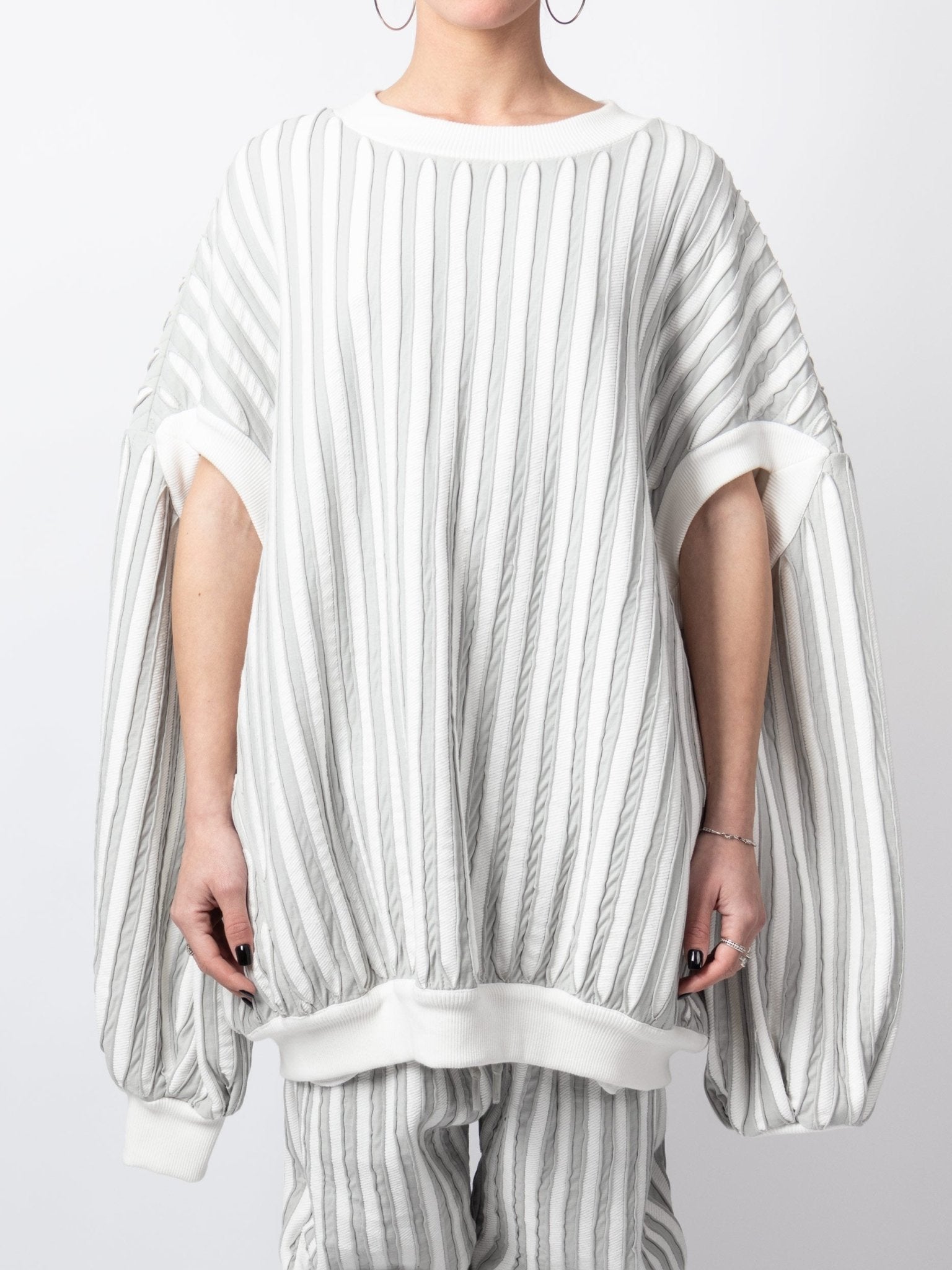 Textured Pleated Oversized Sweatshirt - by VAGUE