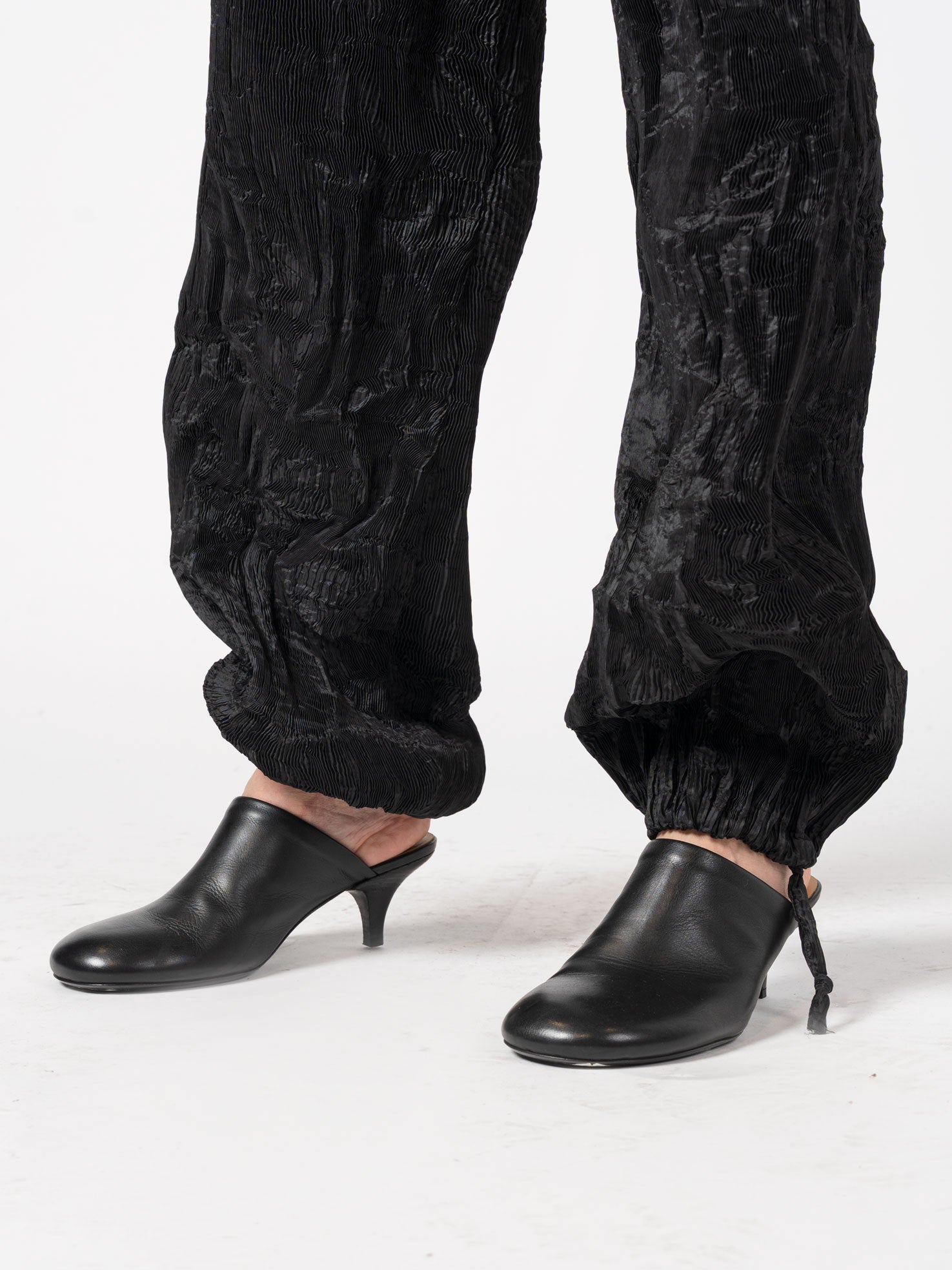 Textured Pleated Trousers - by 139DEC