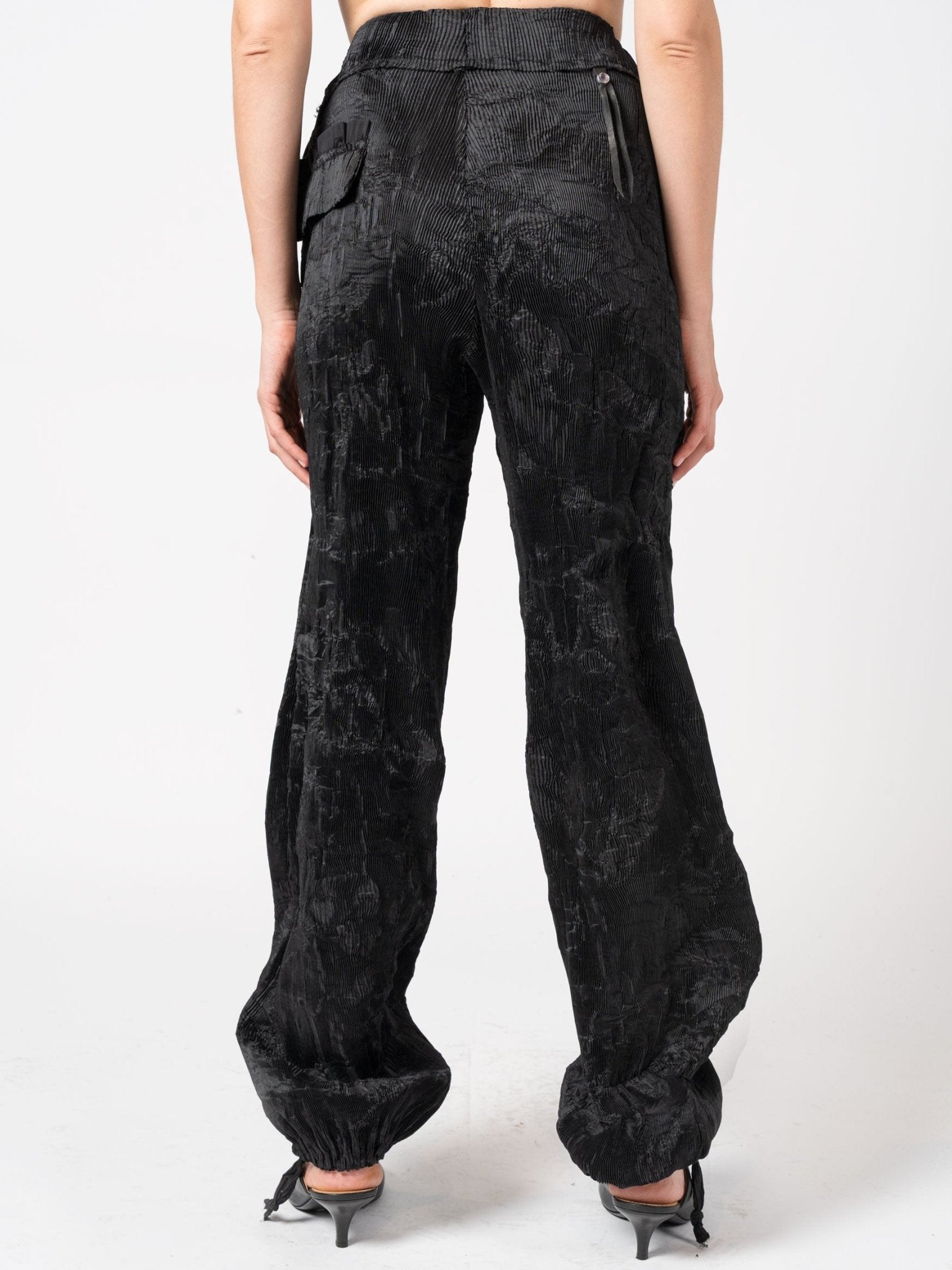 Textured Pleated Trousers - by 139DEC