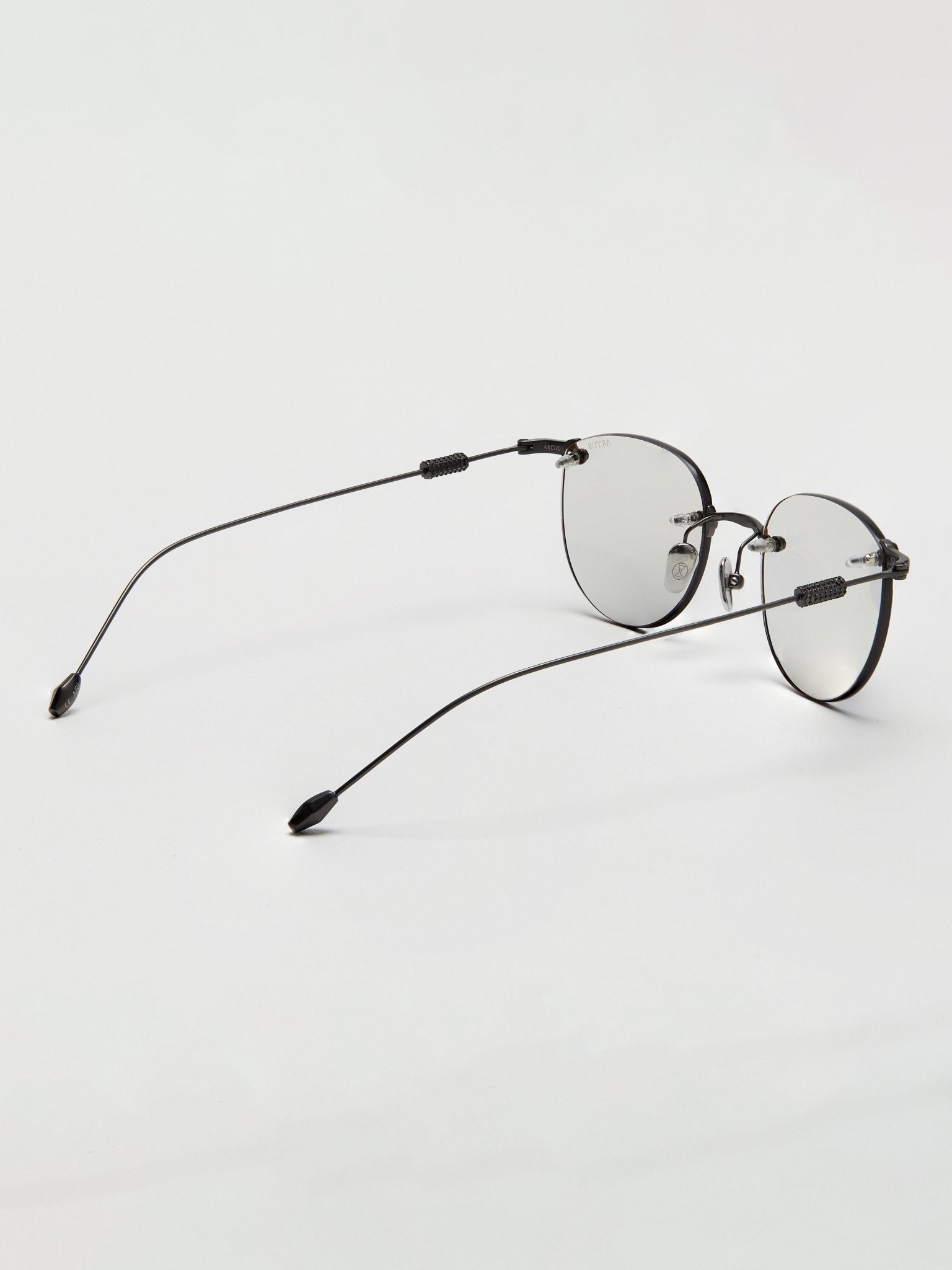 Titanium Round Optical Frame - by ARTUS