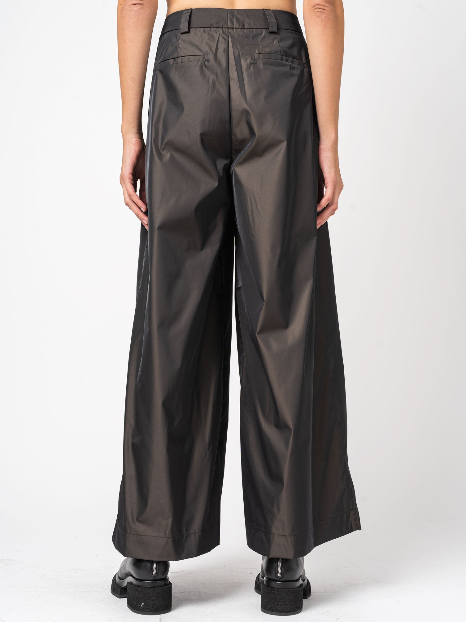 TROUSERS - by TANDEM