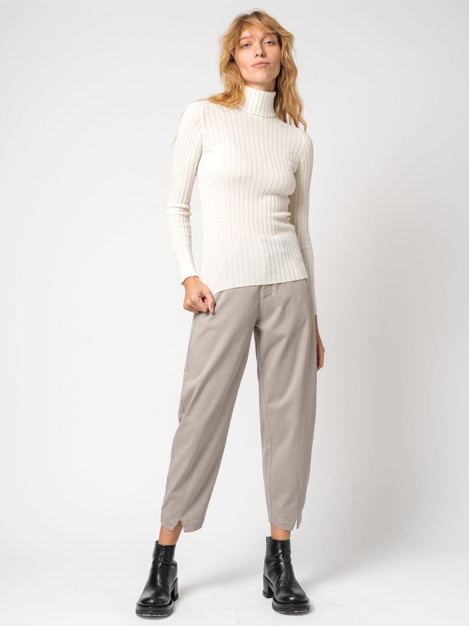 Turtleneck Ribbed Extrafine Wool Knit - by TRANSIT