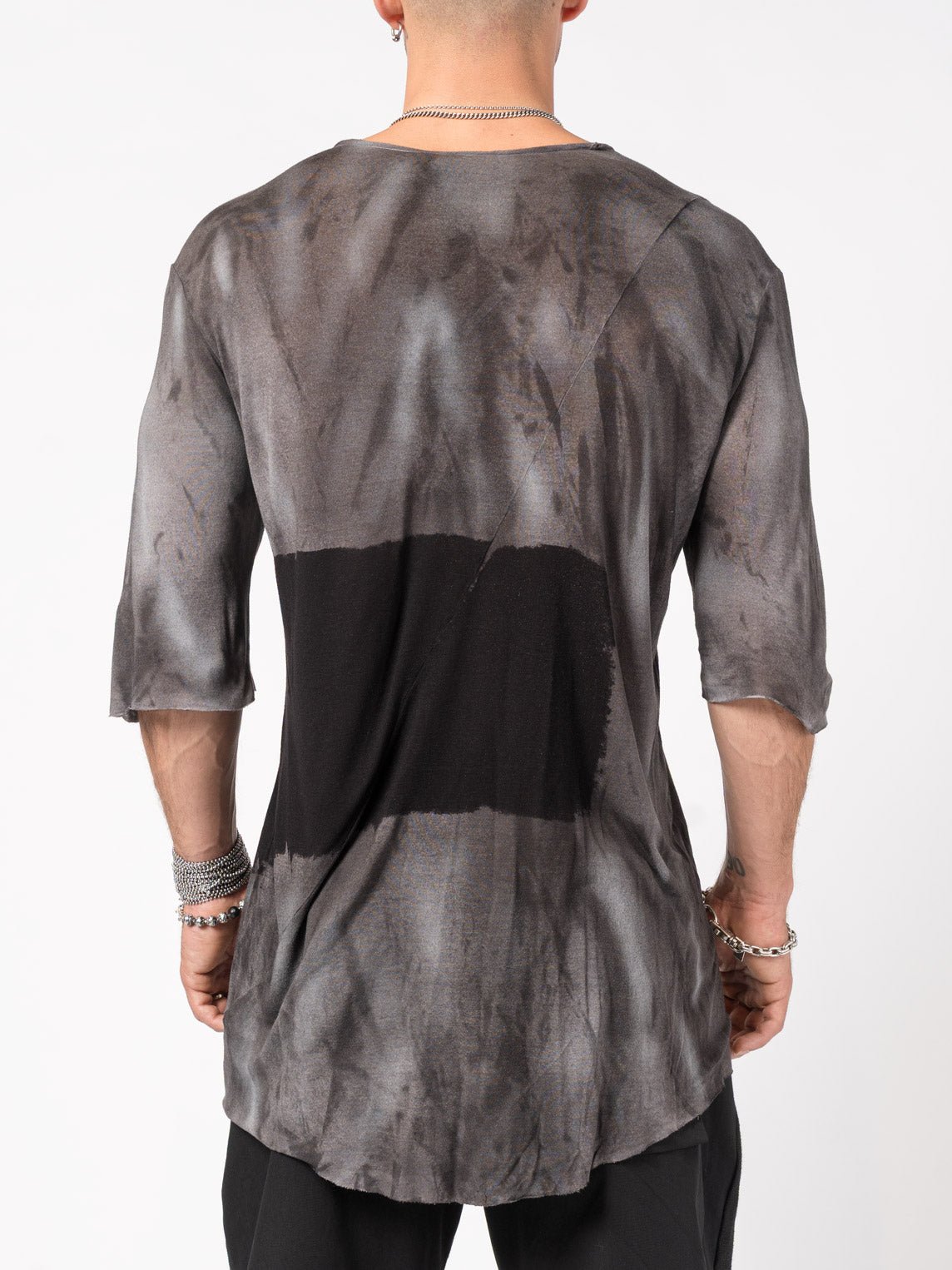 Two - Tone Brush - Dyed V - Neck T-Shirt - by GIOVANNI CAVAGNA
