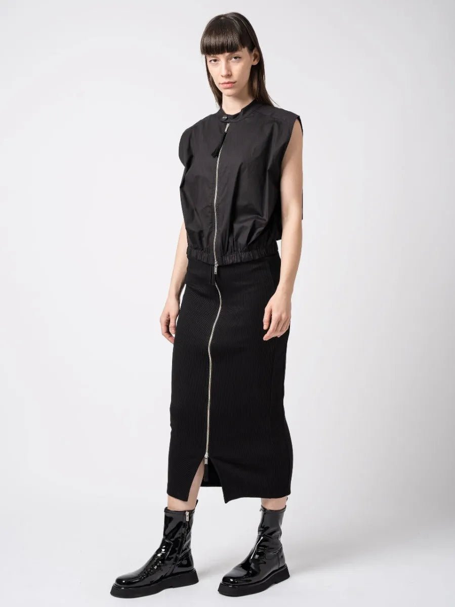 VEST - by THOM KROM