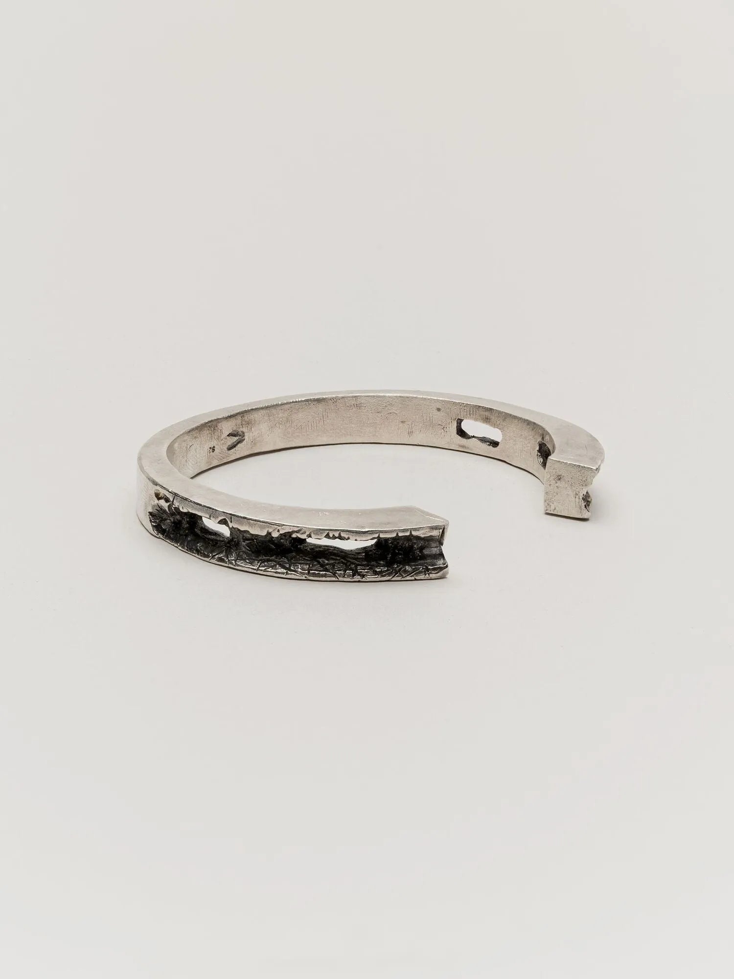 Volkhan bracelet - by Valar