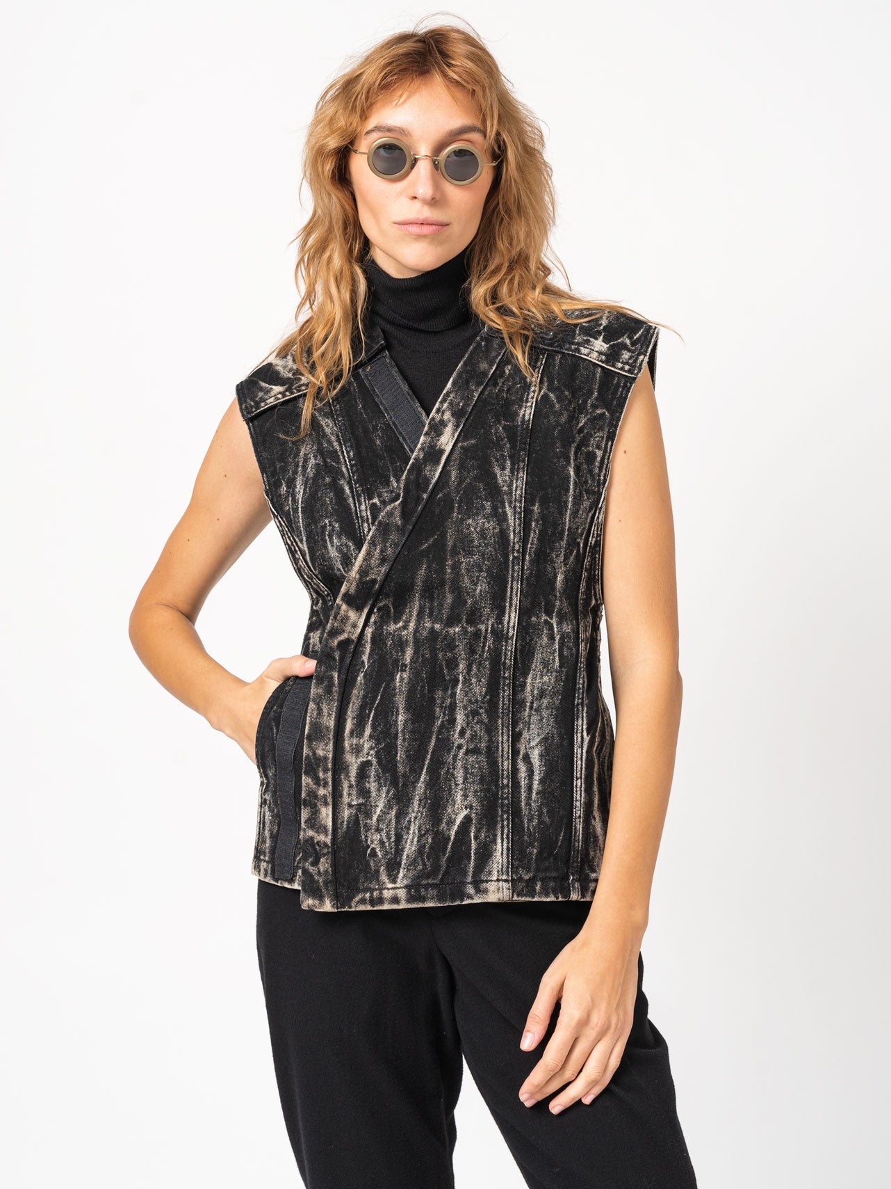 Whiskering - Effect Vest - by Y/Project