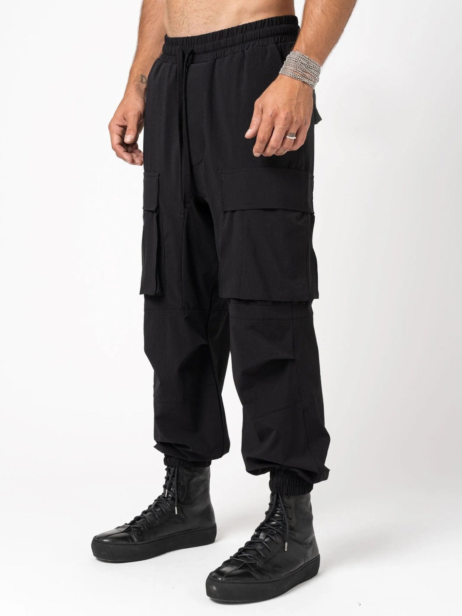 Wide fit cargo trousers - by THOM KROM