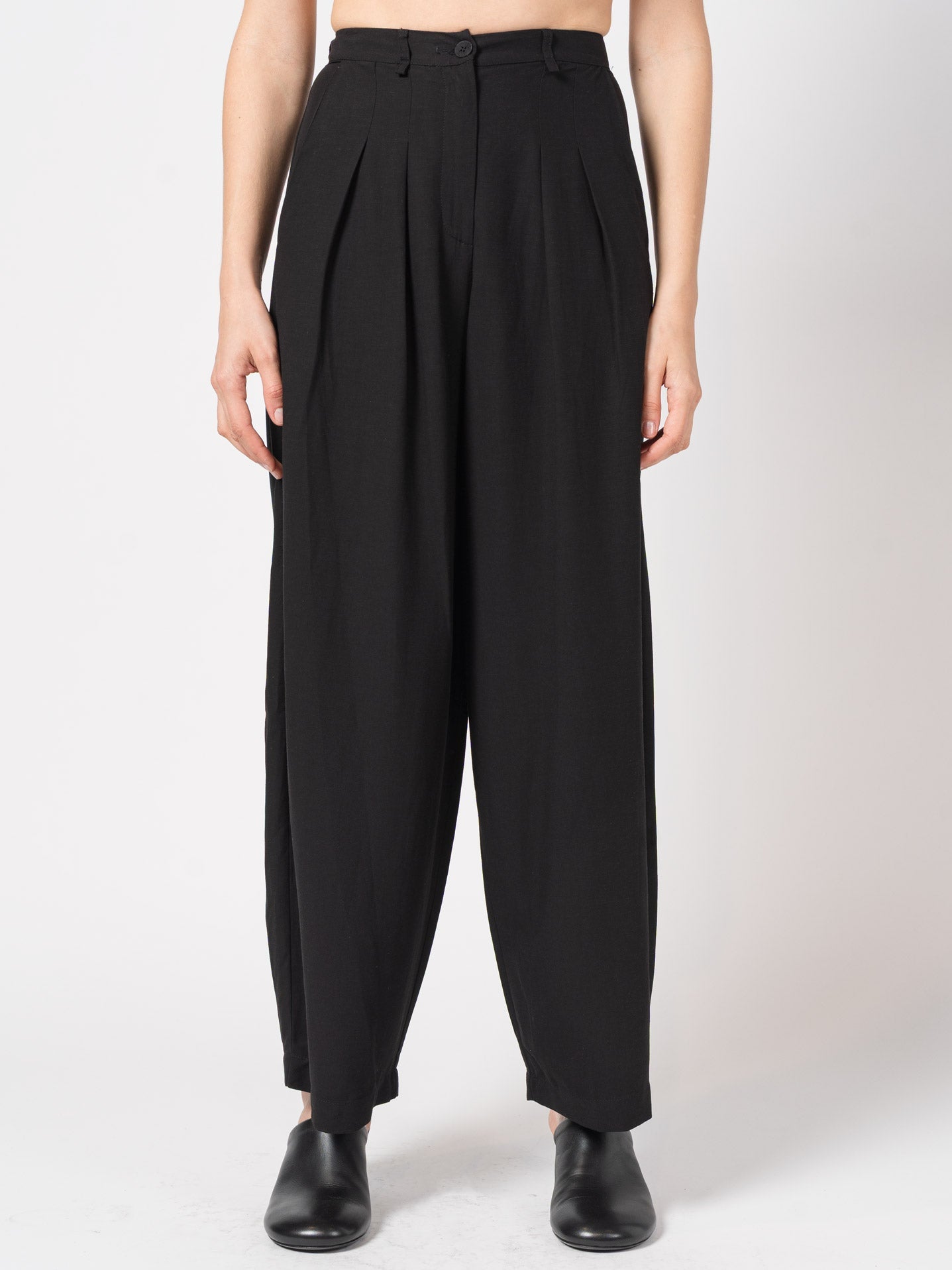 Wide - Leg Pleated Trousers - by NOSTRA SANTISSIMA