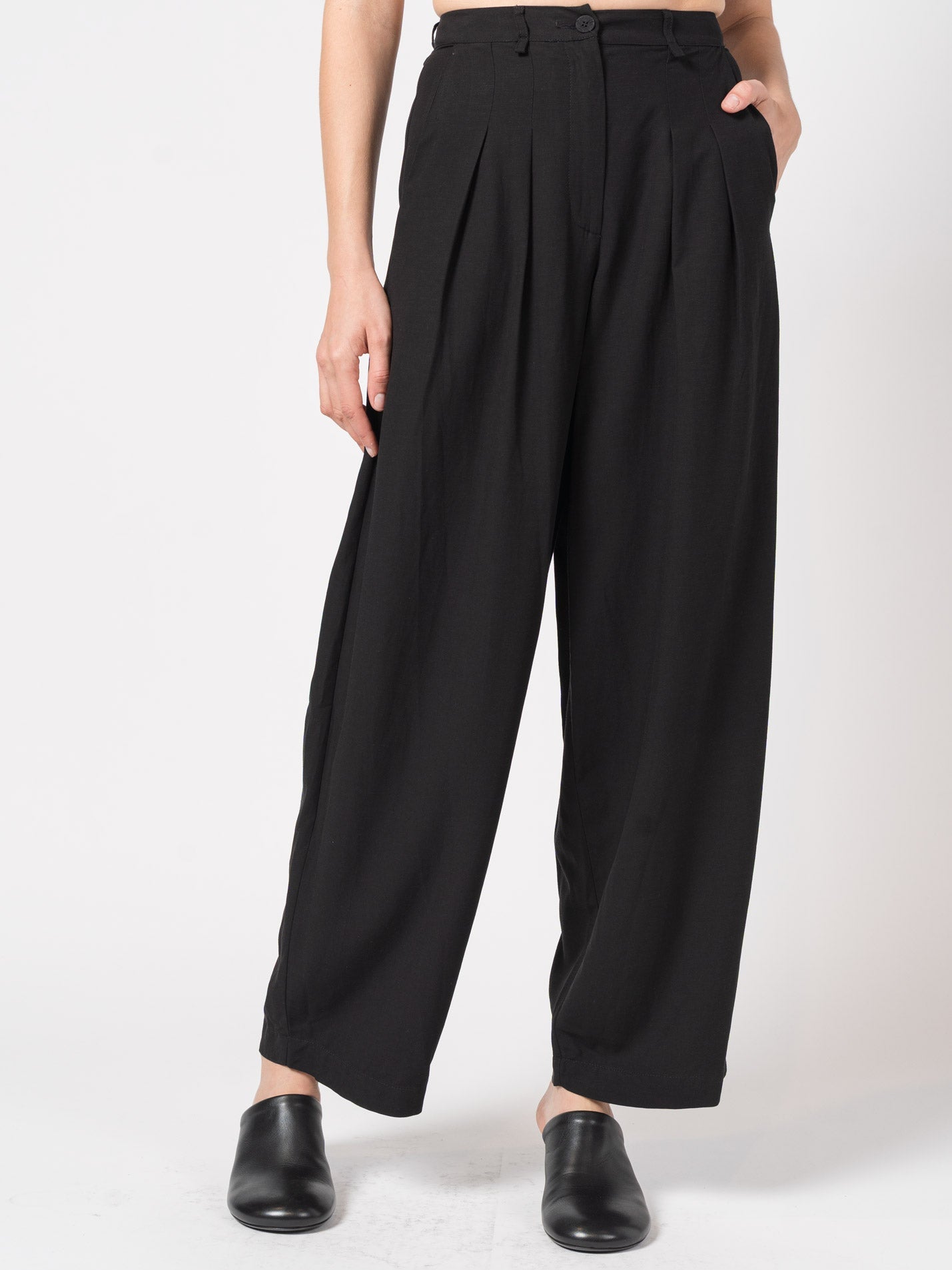 Wide - Leg Pleated Trousers - by NOSTRA SANTISSIMA