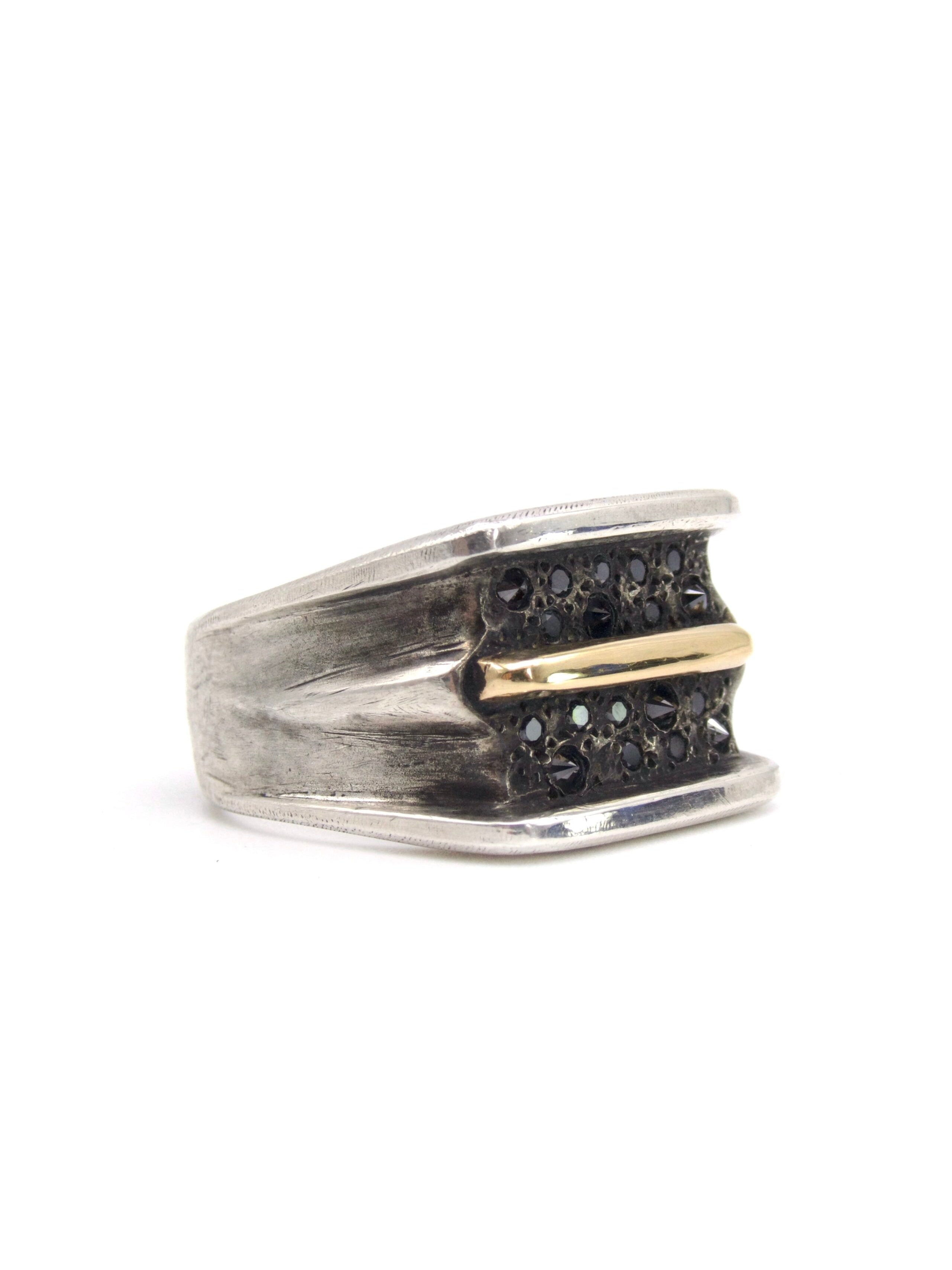 Equip ring — Enri Mars